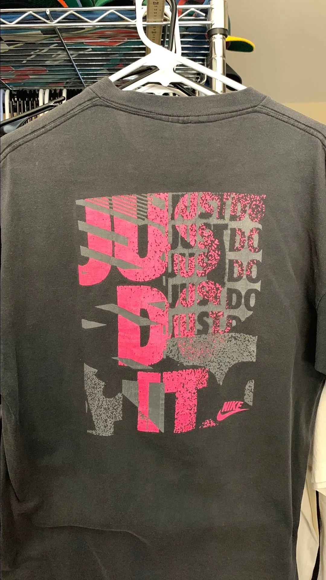 Product image for Nike 80s 90s Just Do It Pink Large