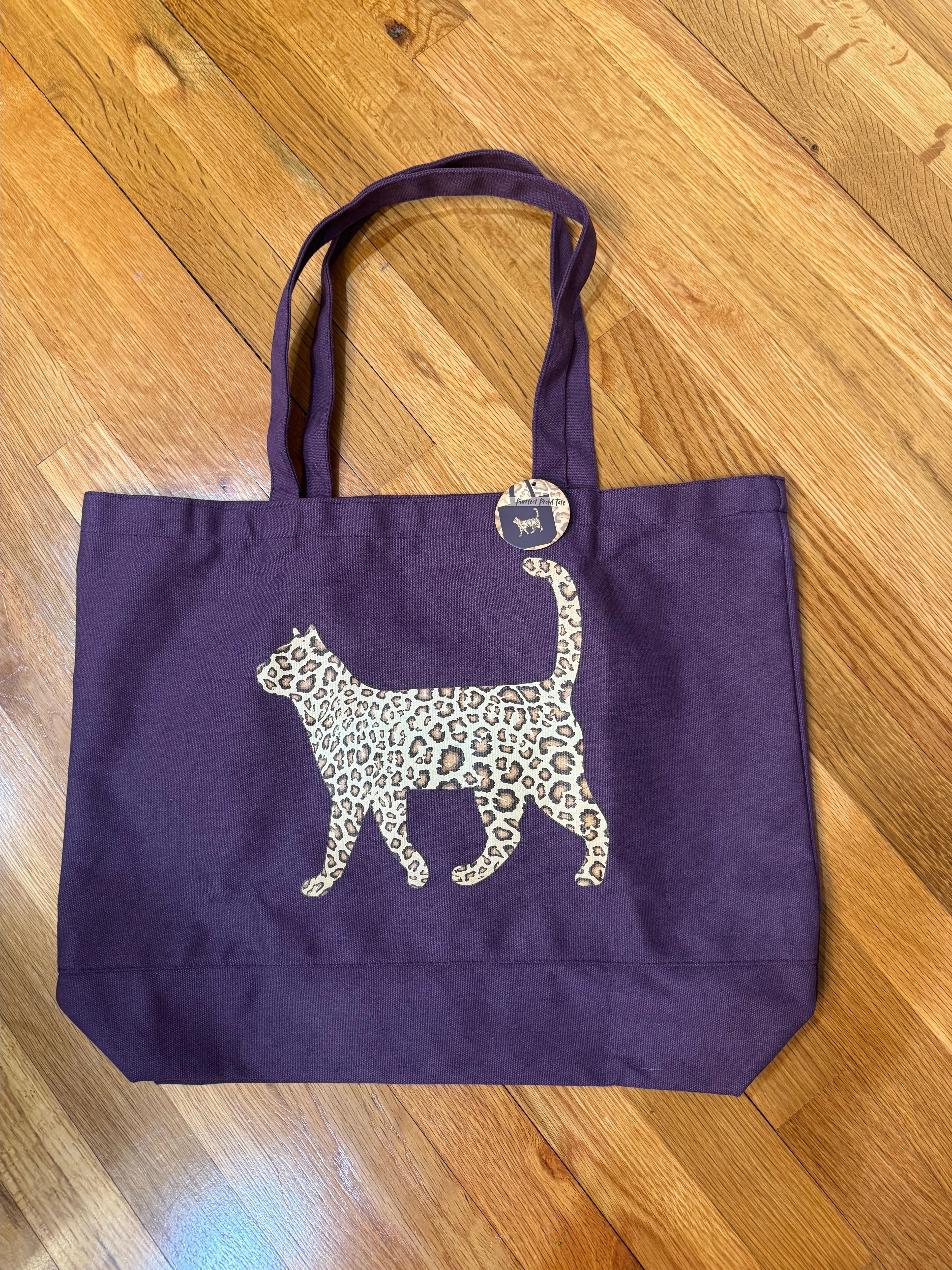 Product image for NWT Purple tote cat lady box