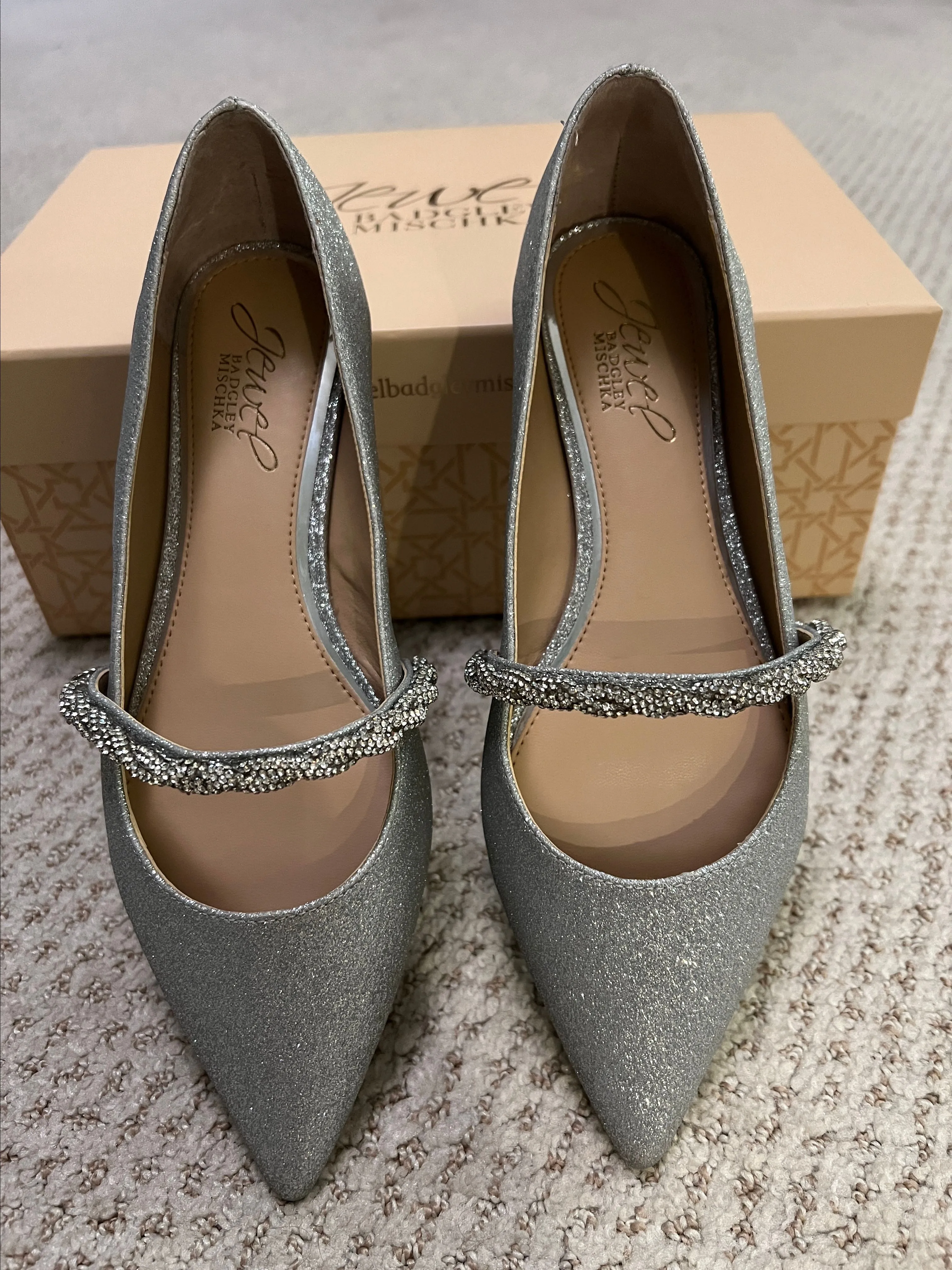 Product image for Jewel Badgley Mischka Vana Pointed Toe Evening Flat