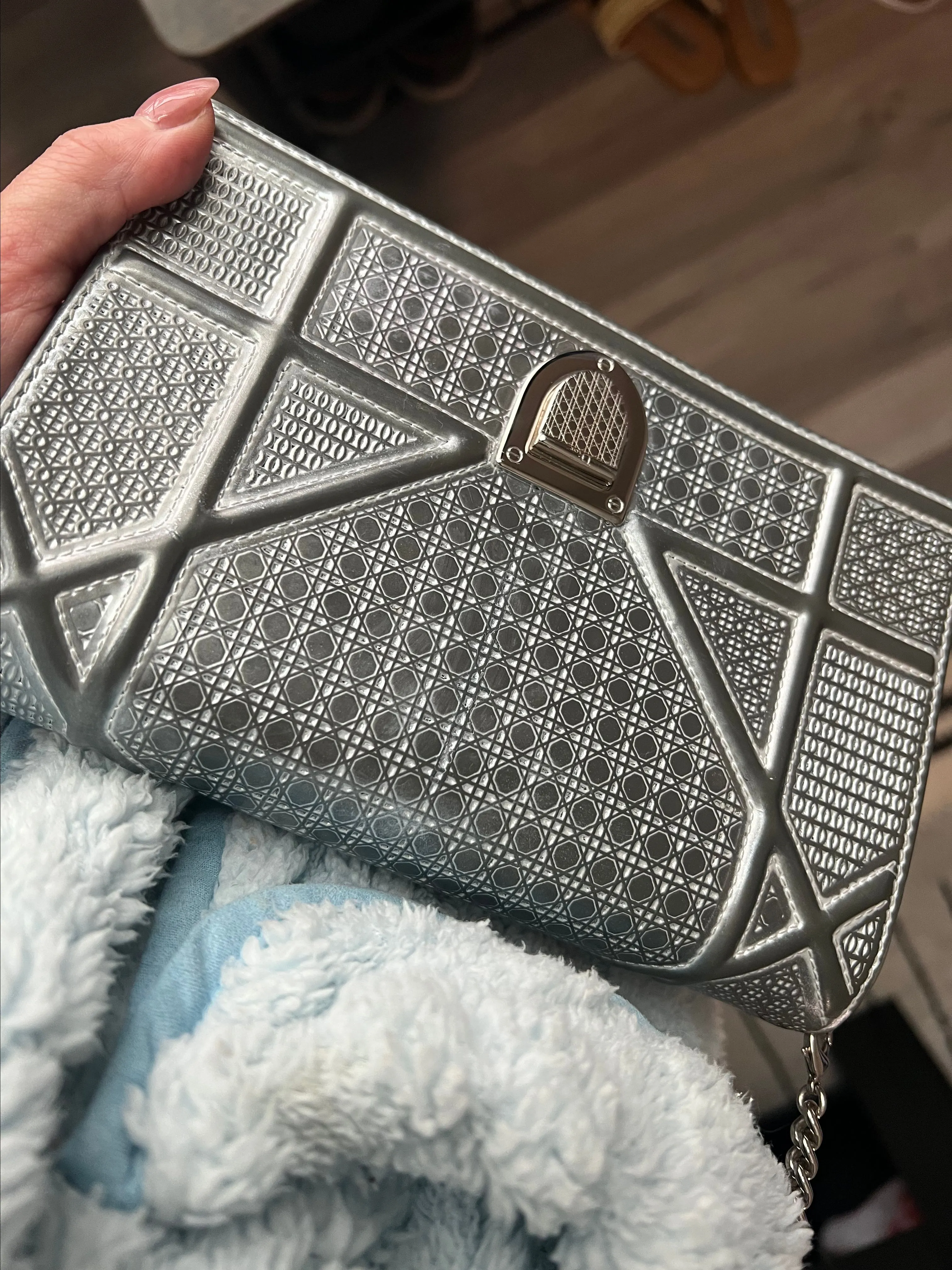 Product image for #120 Dior diorama wallet on chain