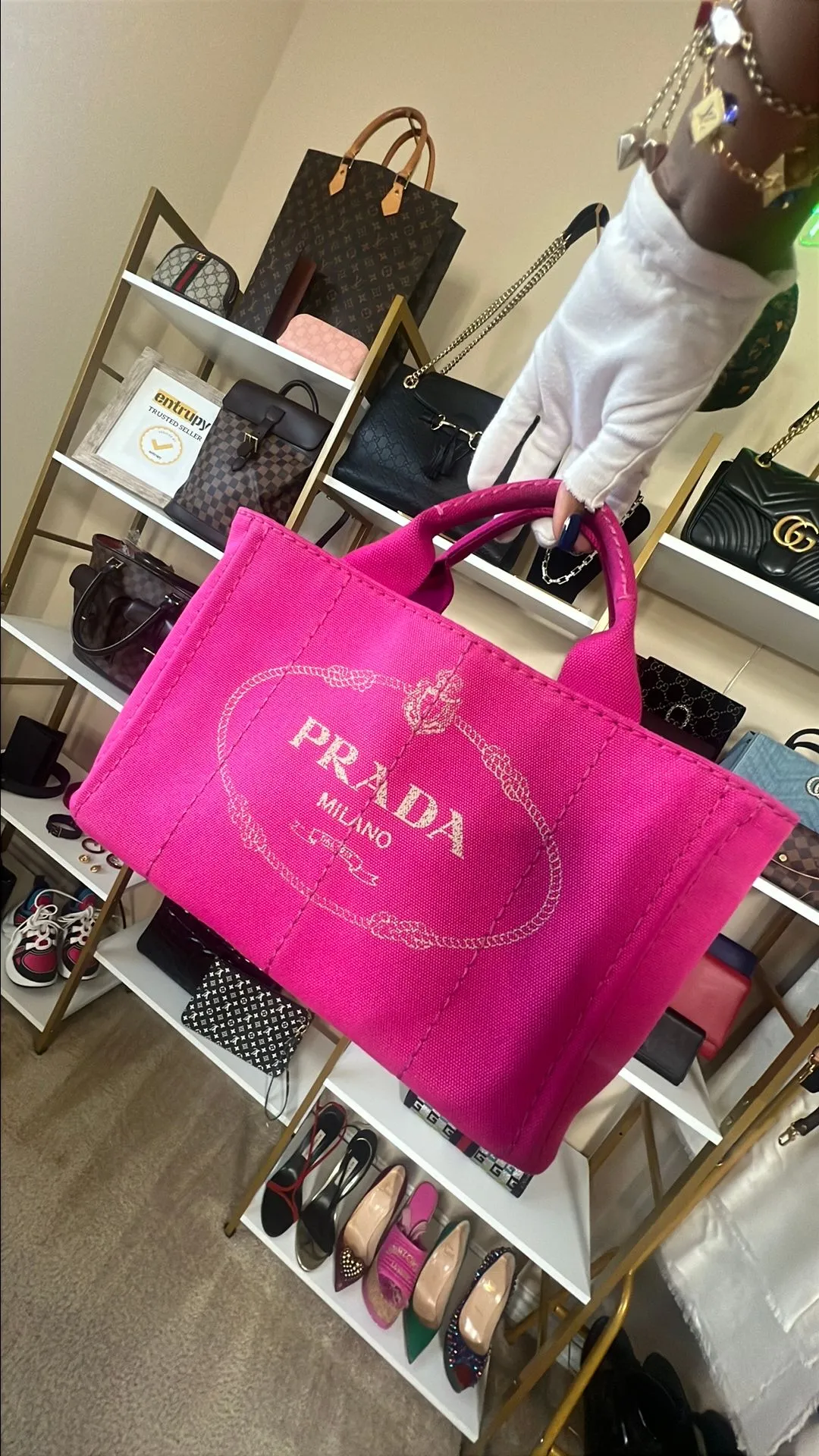 Product image for Prada canapa