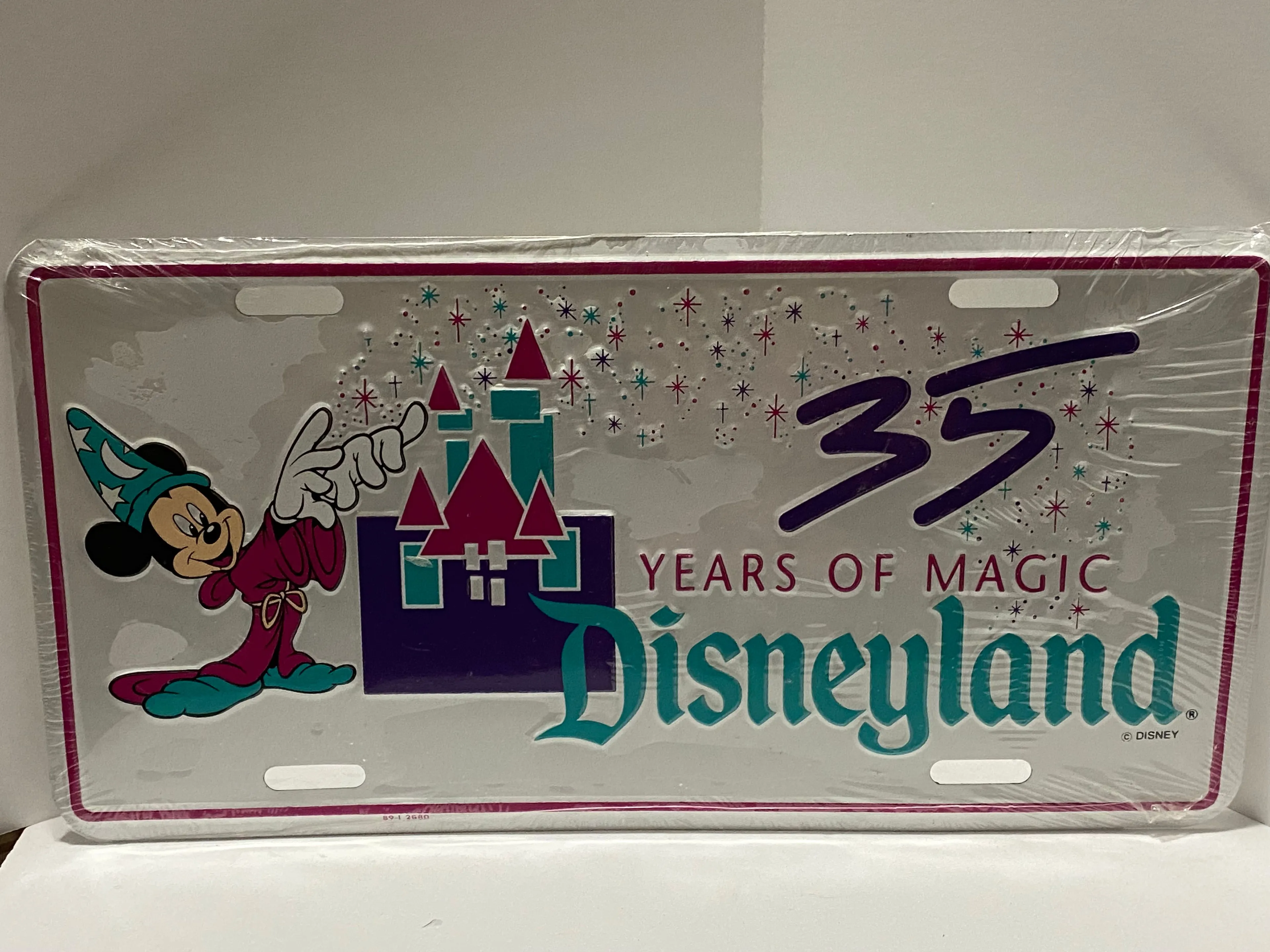 Product image for Disneyland 35 anniversary celebration license plate