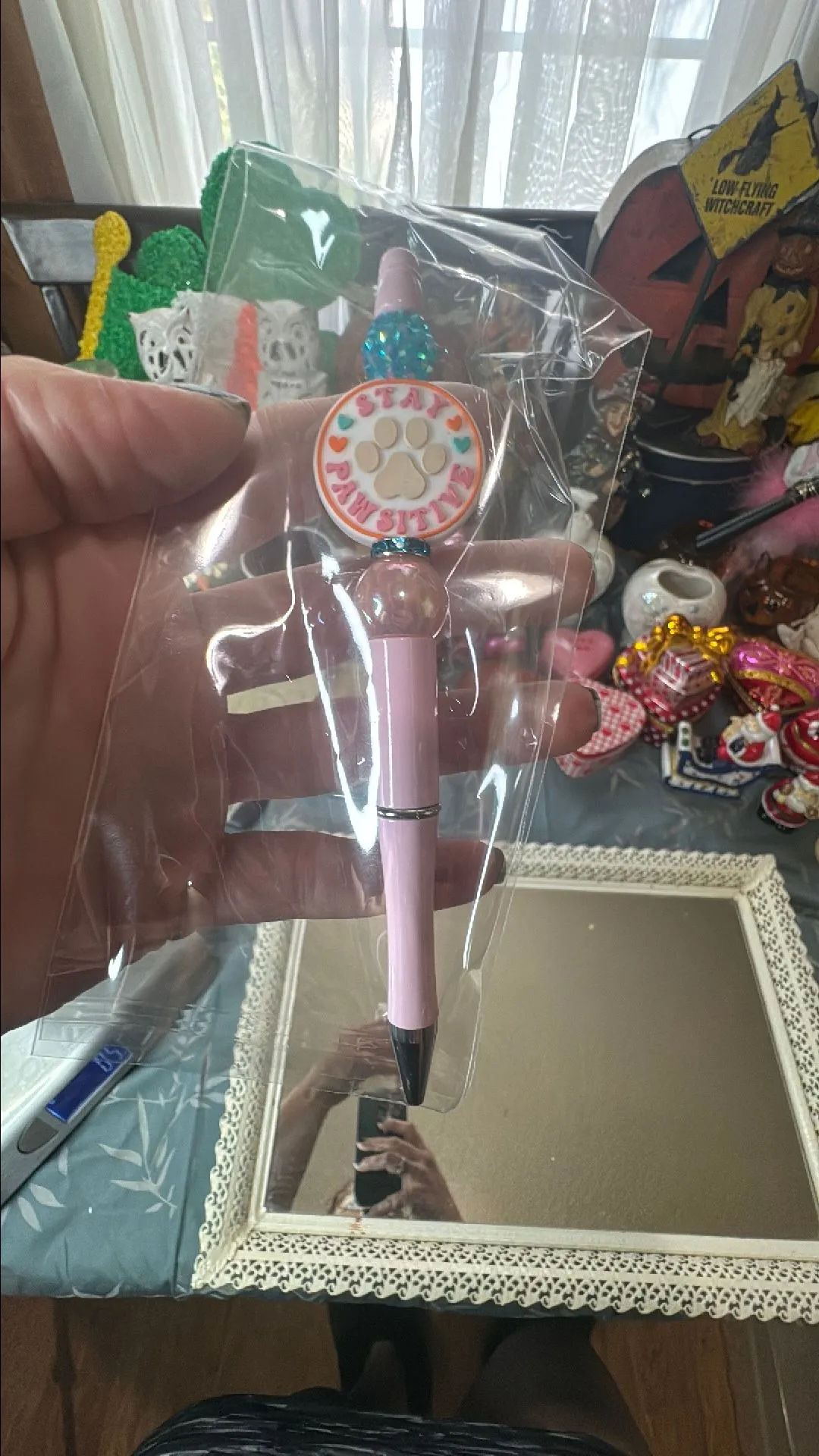 Product image for 037 Stay Pawsitive pen