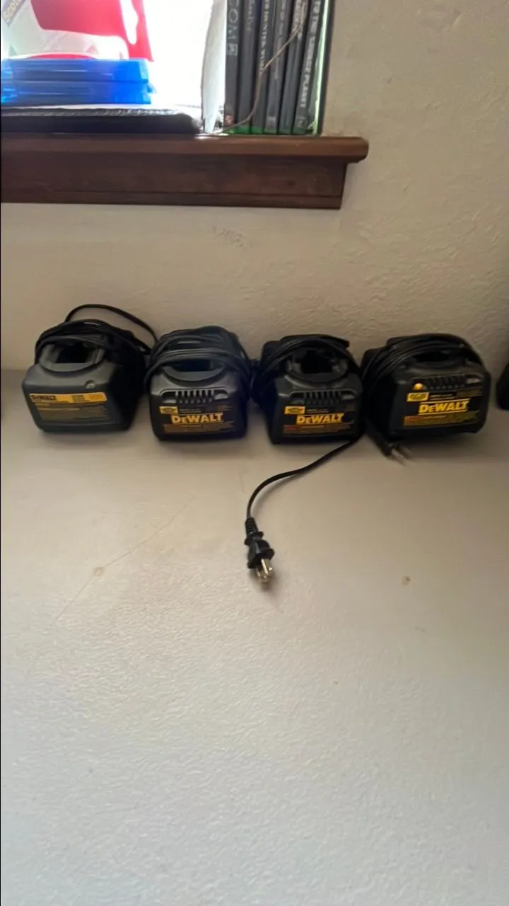 Product image for Dewalt charger