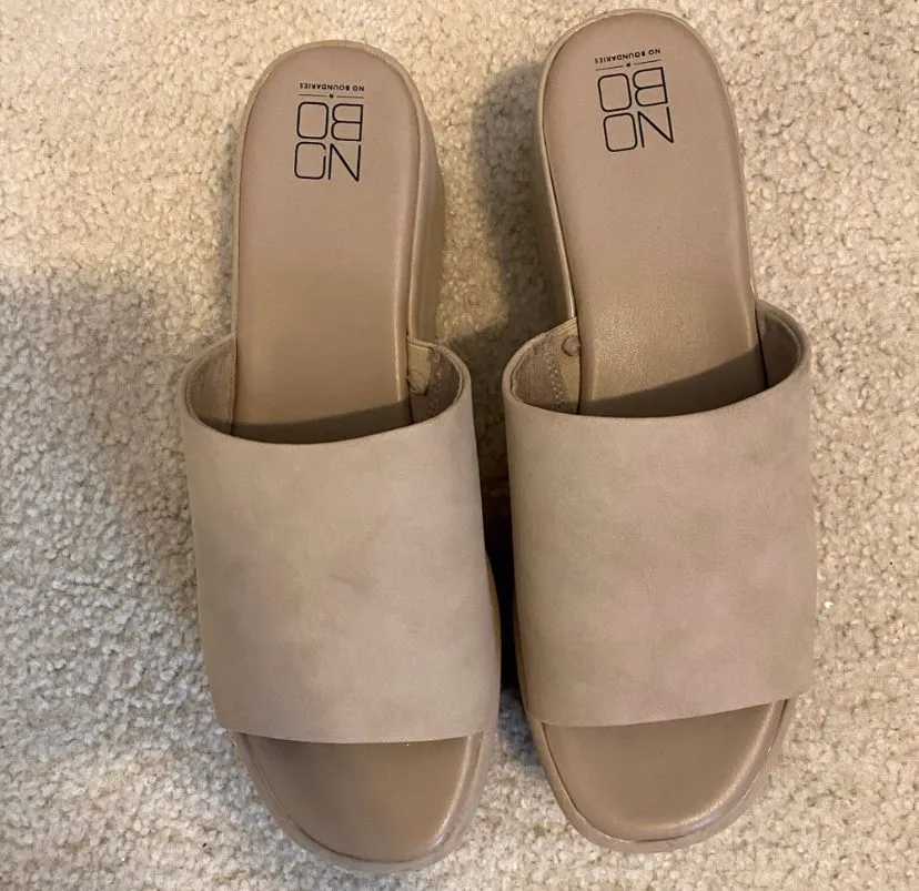 Product image for Y2K NO BOUNDARIES TAN PLATFORM SANDALS