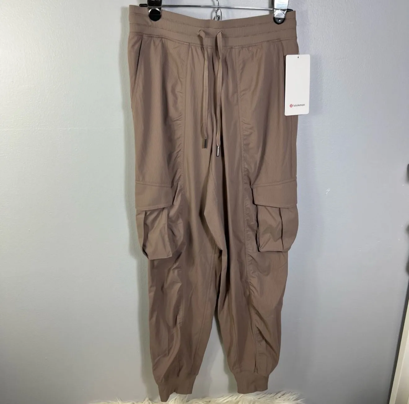 Product image for Lululemon Dance studio Relaxed-Fit MR cargo jogger Color TPTC