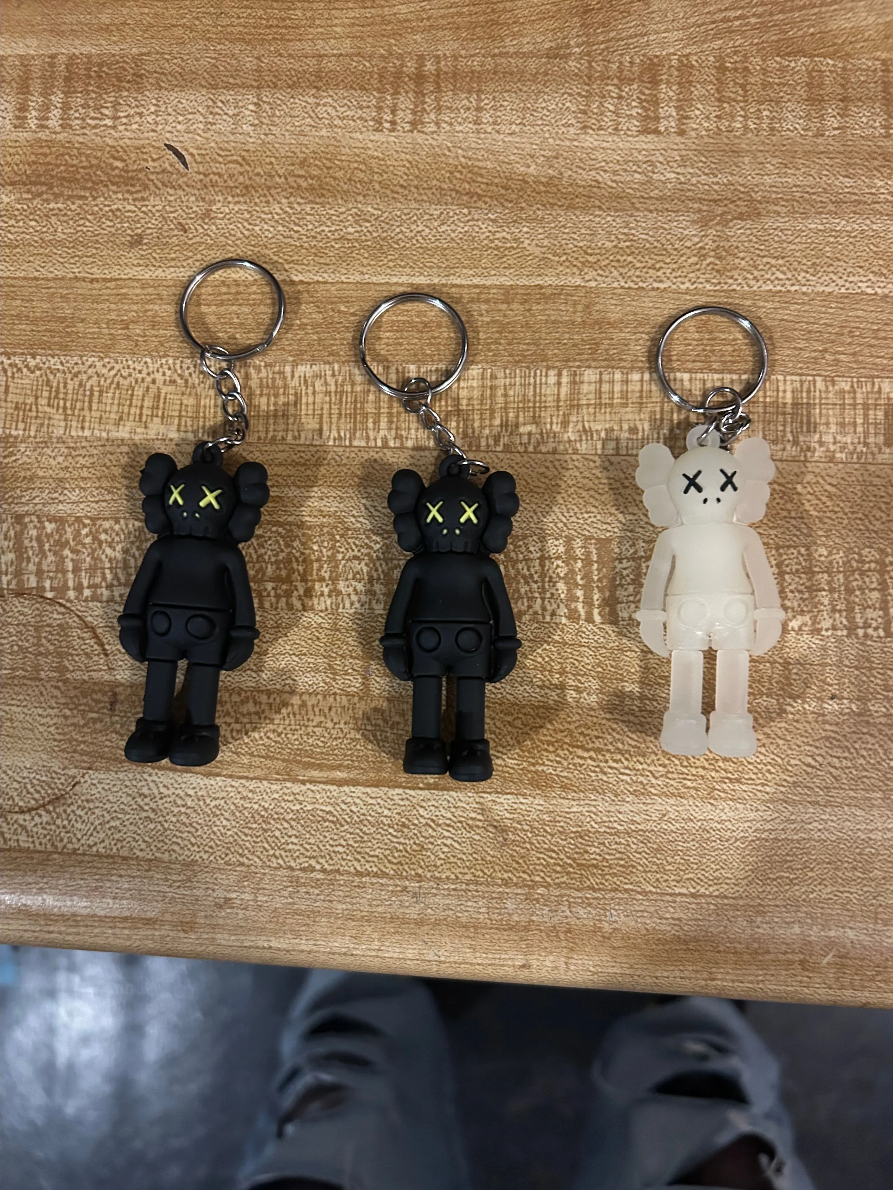 Product image for Brand new  kaws   keychains new all 3 for 60$$