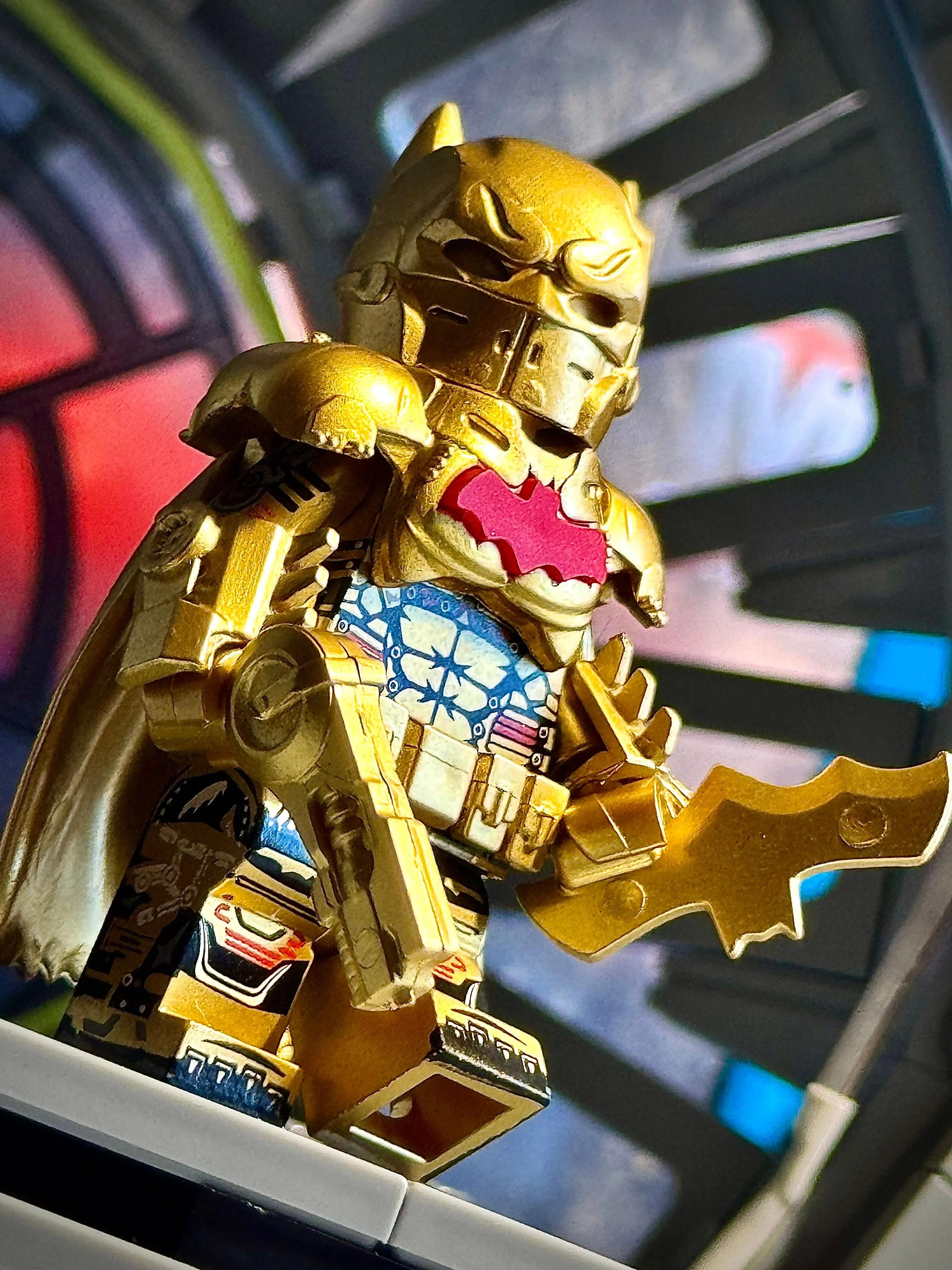 Product image for Heavy Armor Batman Gold (Custom)