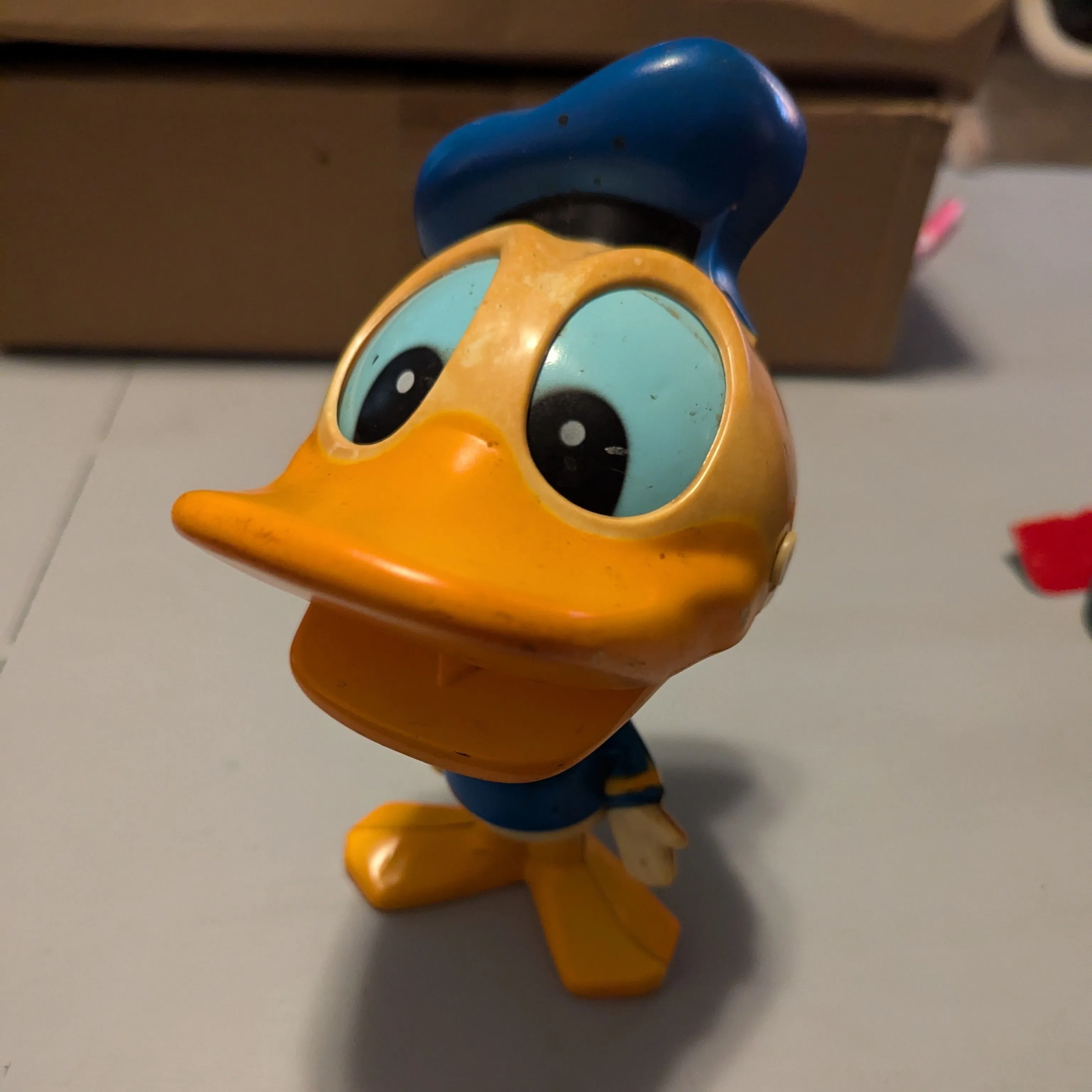 Product image for Donald duck pull toy