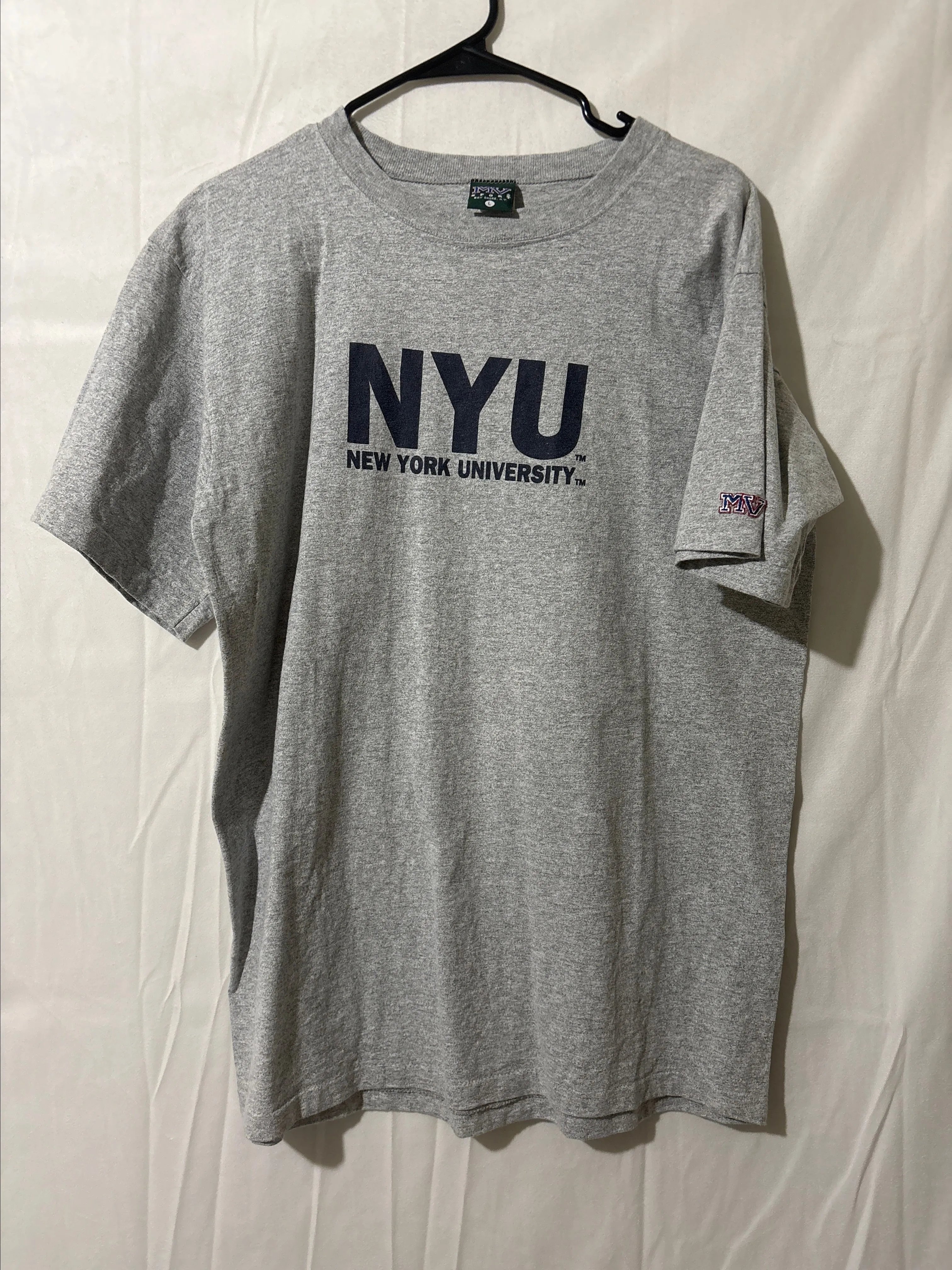 Product image for Vintage NYU University single stitch large MV Sports Tag