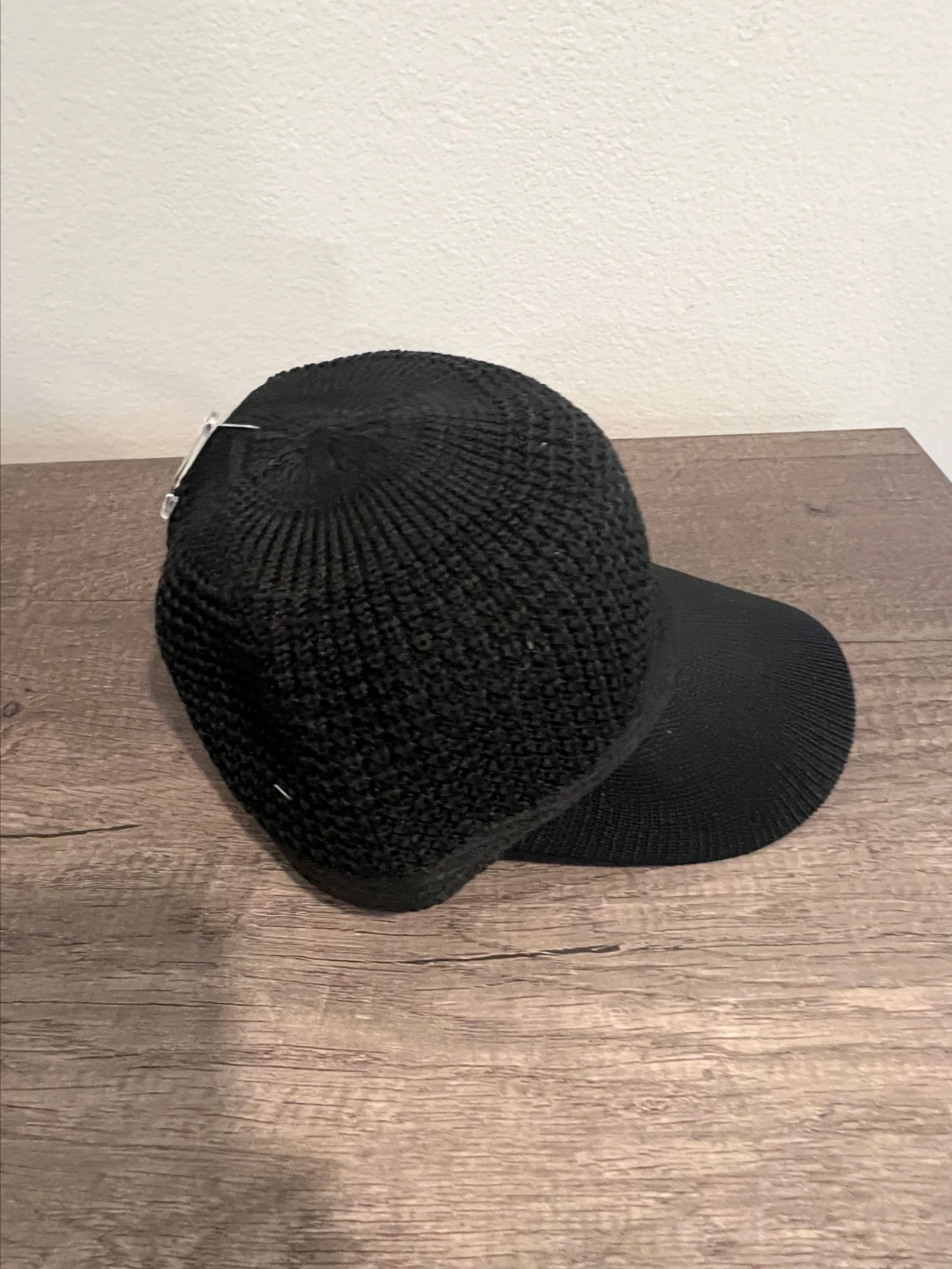 Listing Image Blurred Background