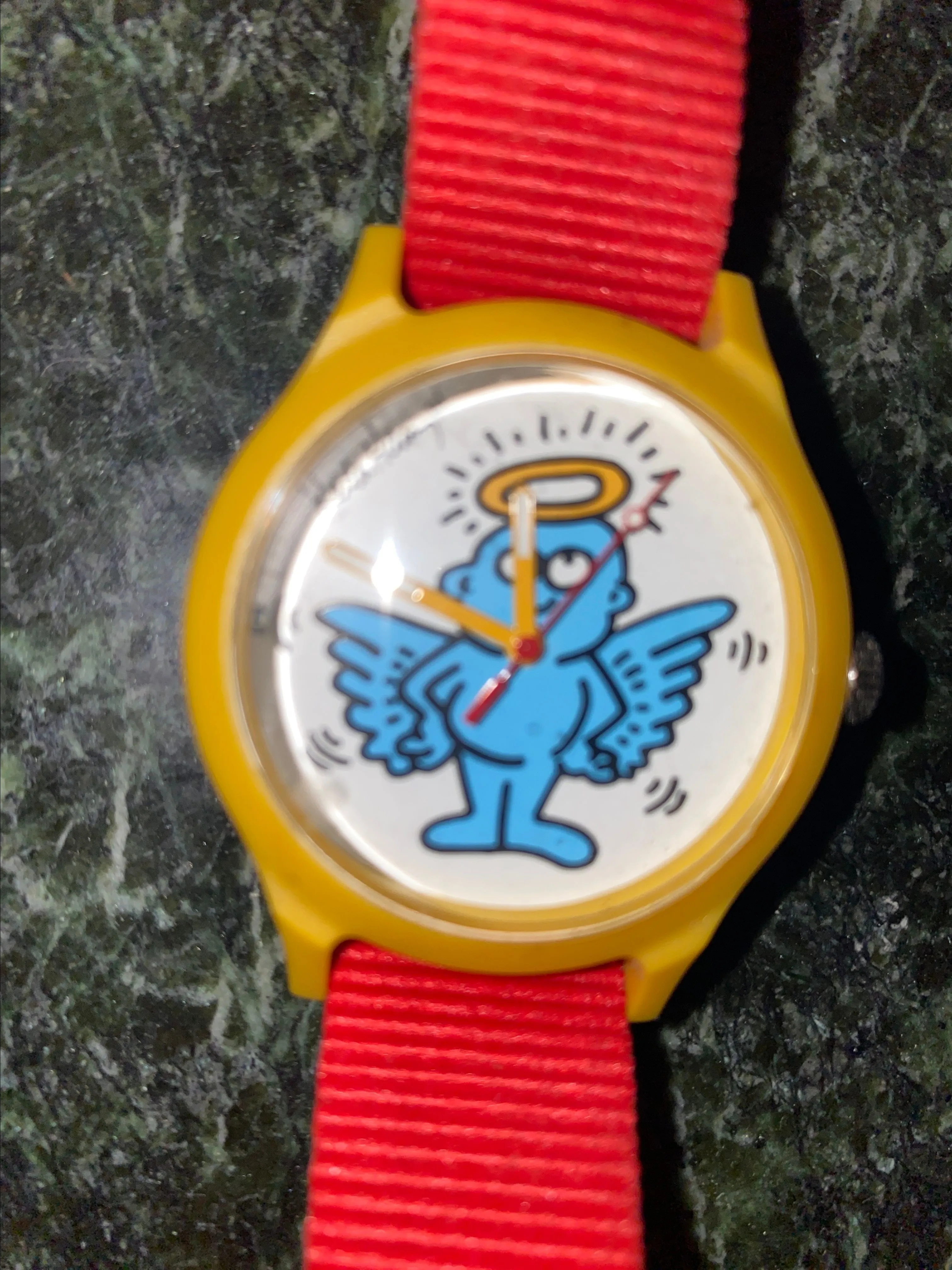 Listing Image Blurred Background