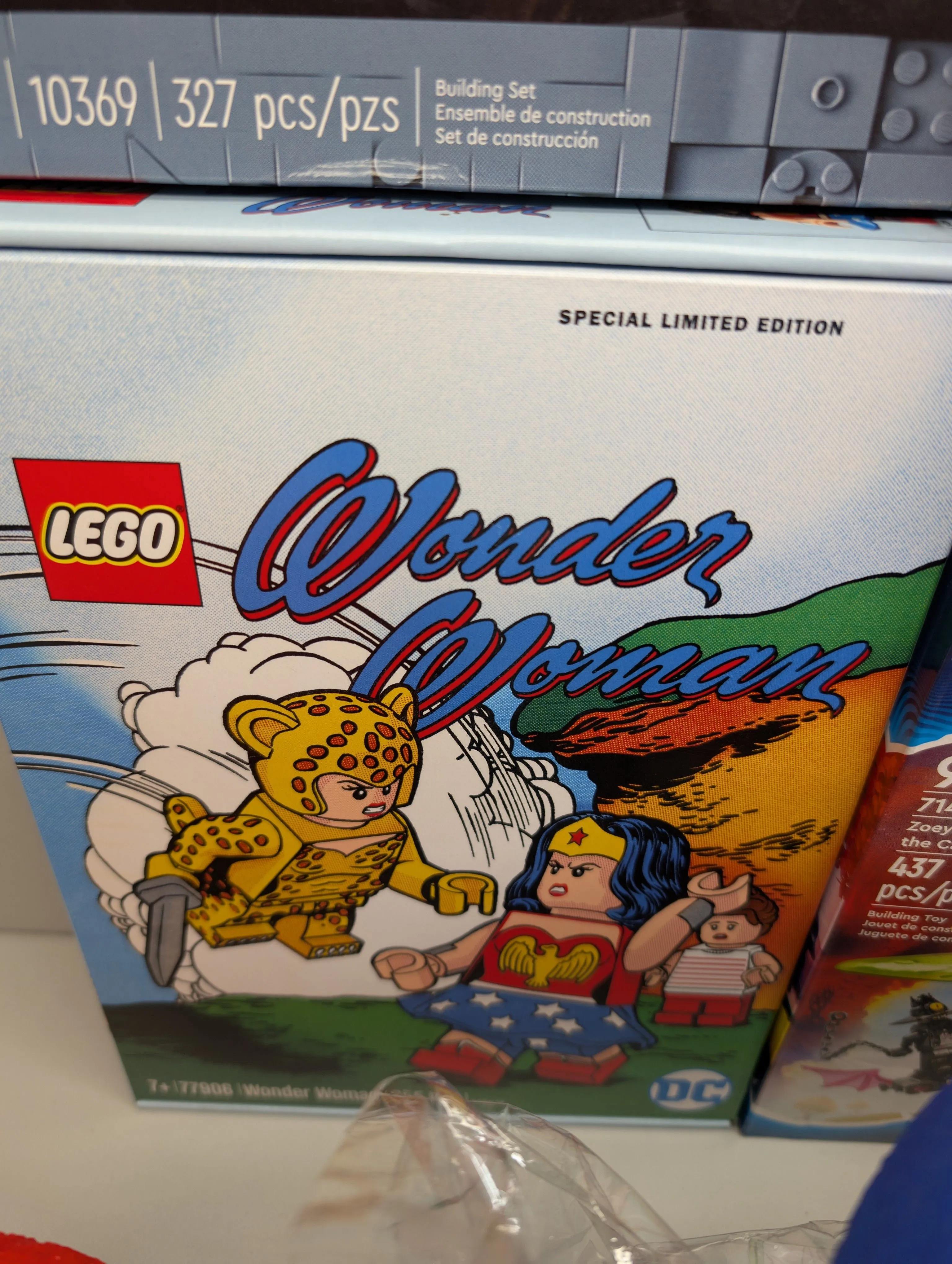 Product image for 77906 Wonder Woman Set New Sealed 