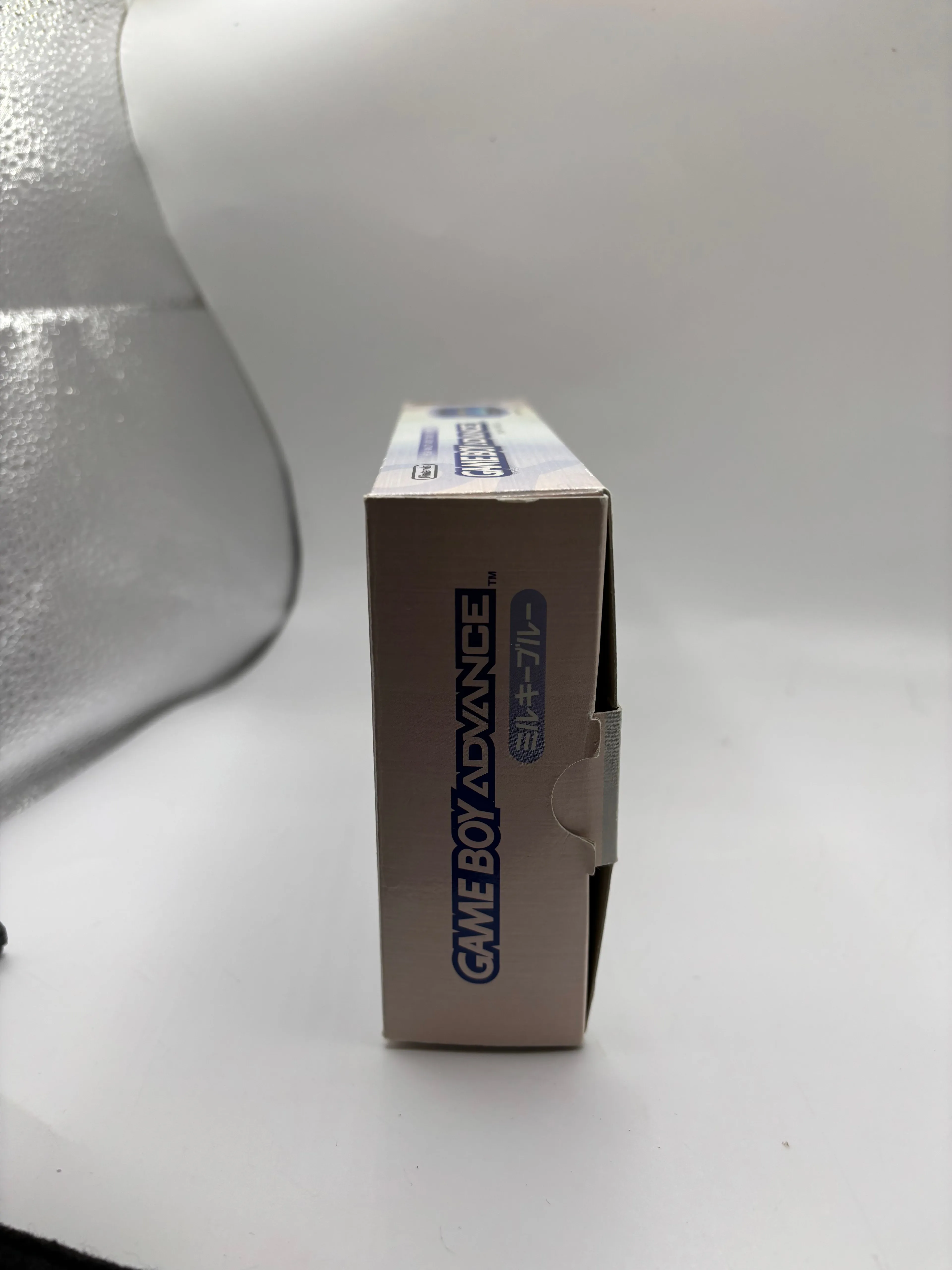 Listing Image Blurred Background