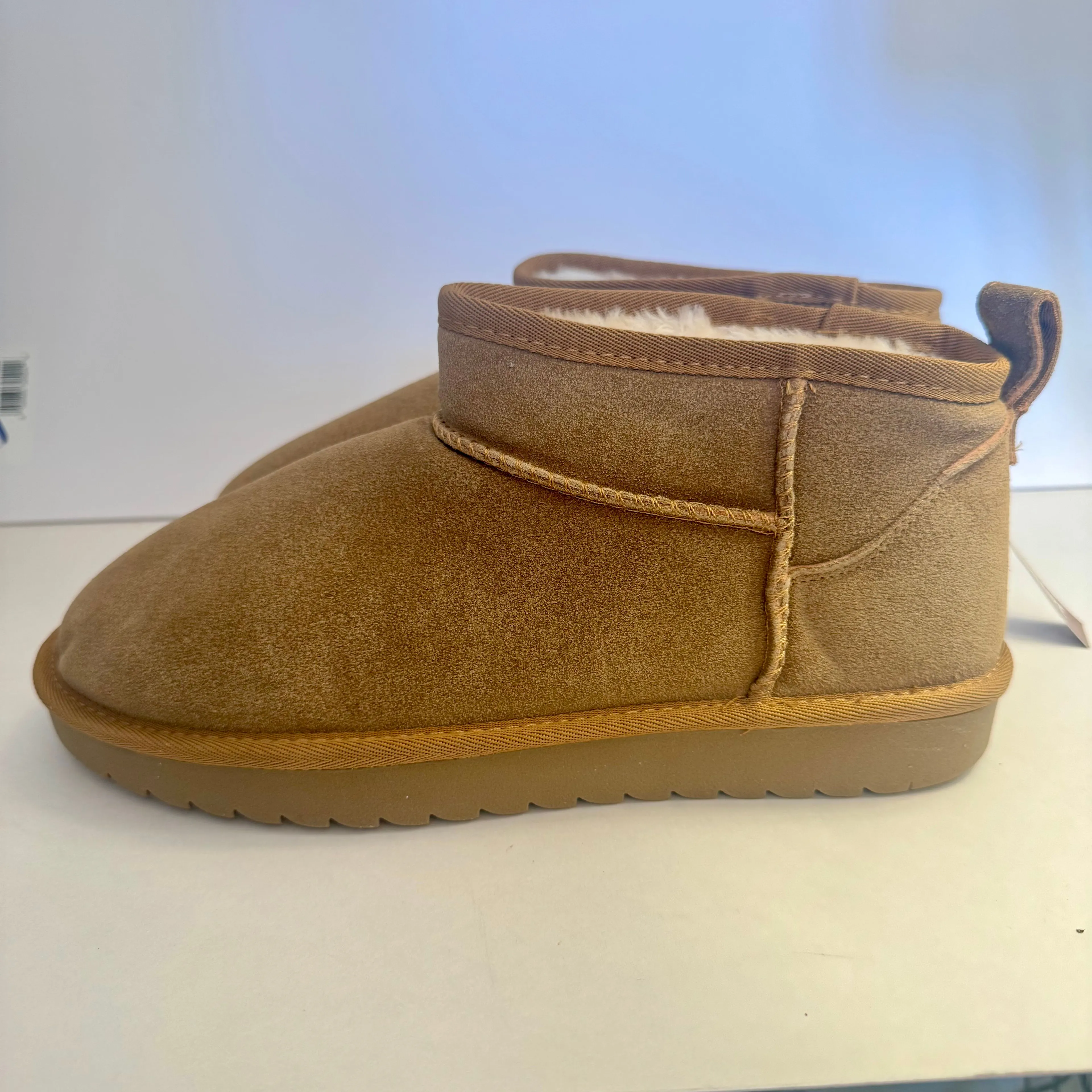 Product image for NWT. Cushionaire Hip 2 Cozy Ankle Boots 11M. ultra cozy suede ankle boot. Made with a water resistan