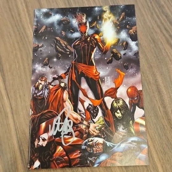 Product image for Captain Marvel #12 ** 1st VOX Supreme