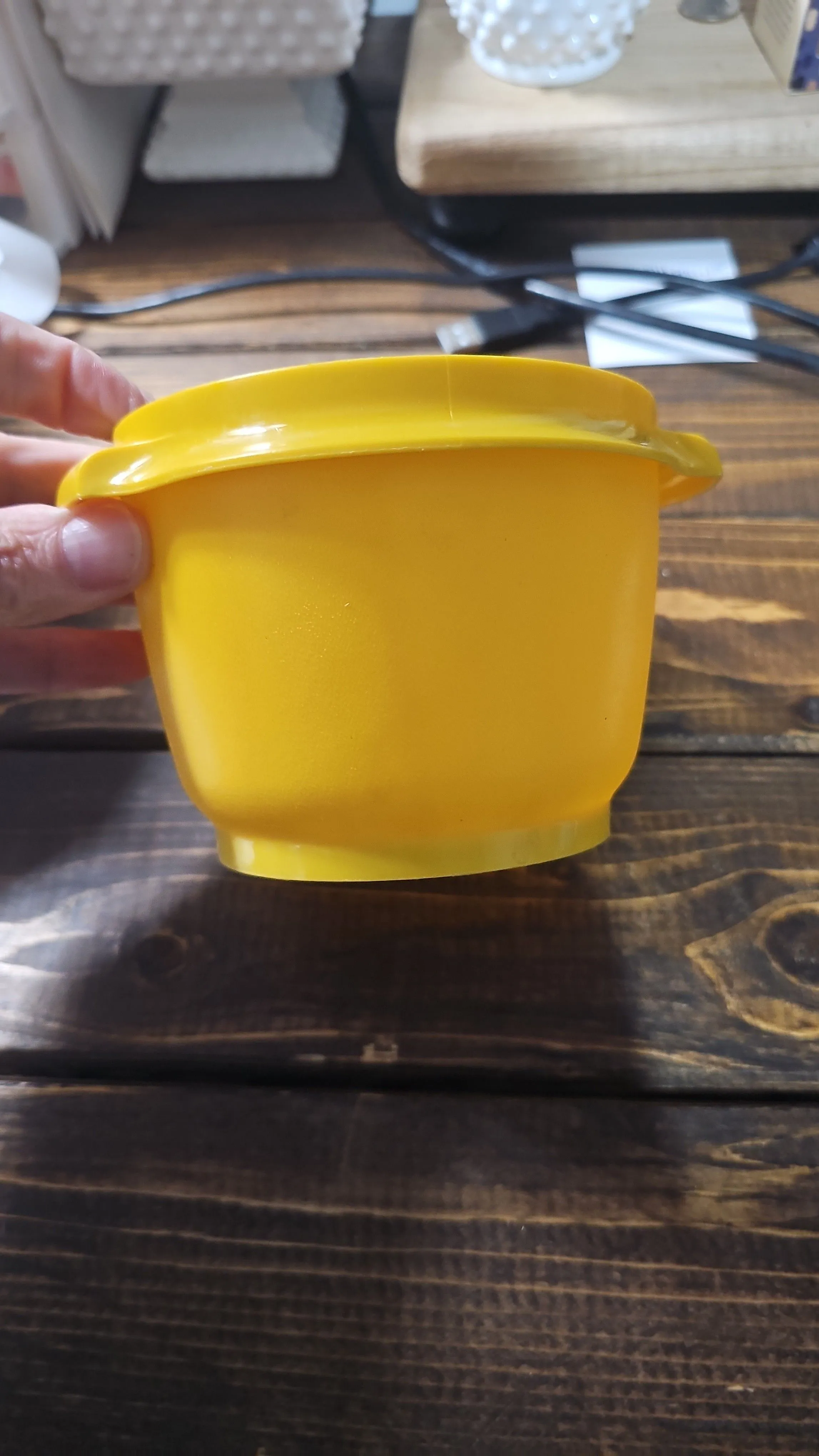 Product image for Tupperware Yellow Bowl w/o lid