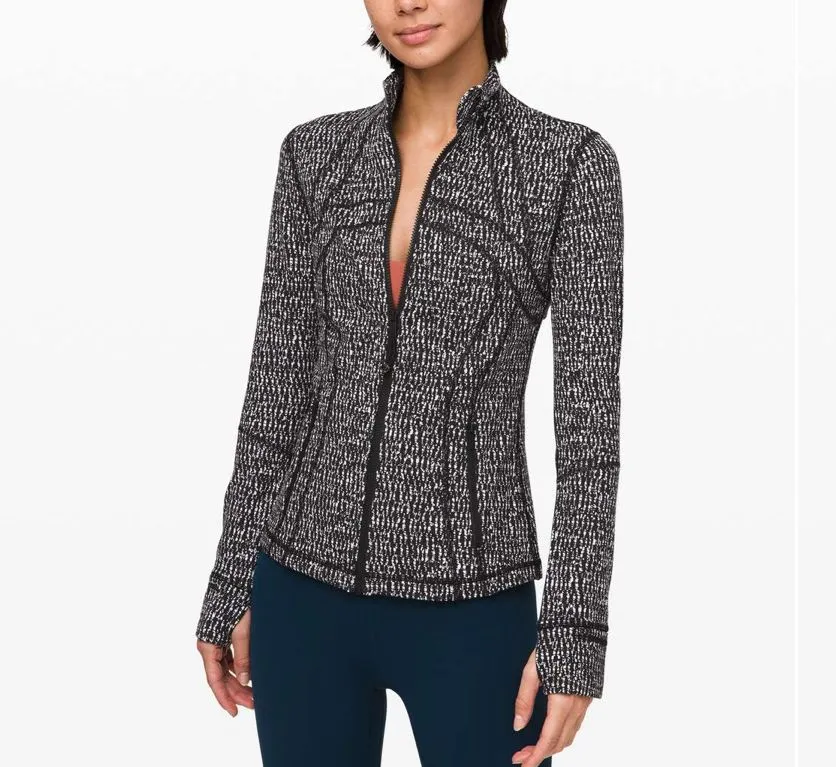 Product image for Lululemon Define Jacket Knotted Jacquard Black White size 4