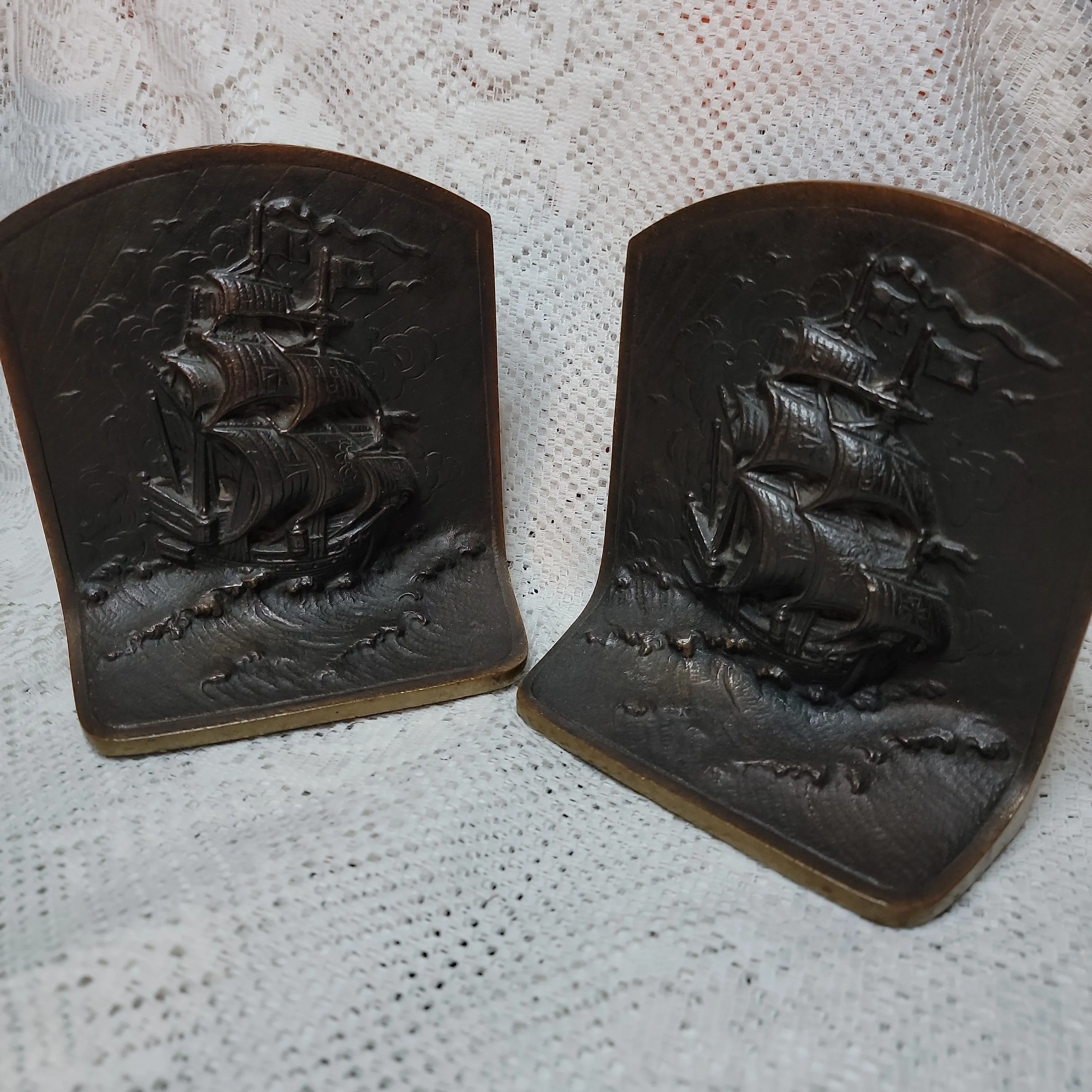 Product image for Solid Bronze Bookends