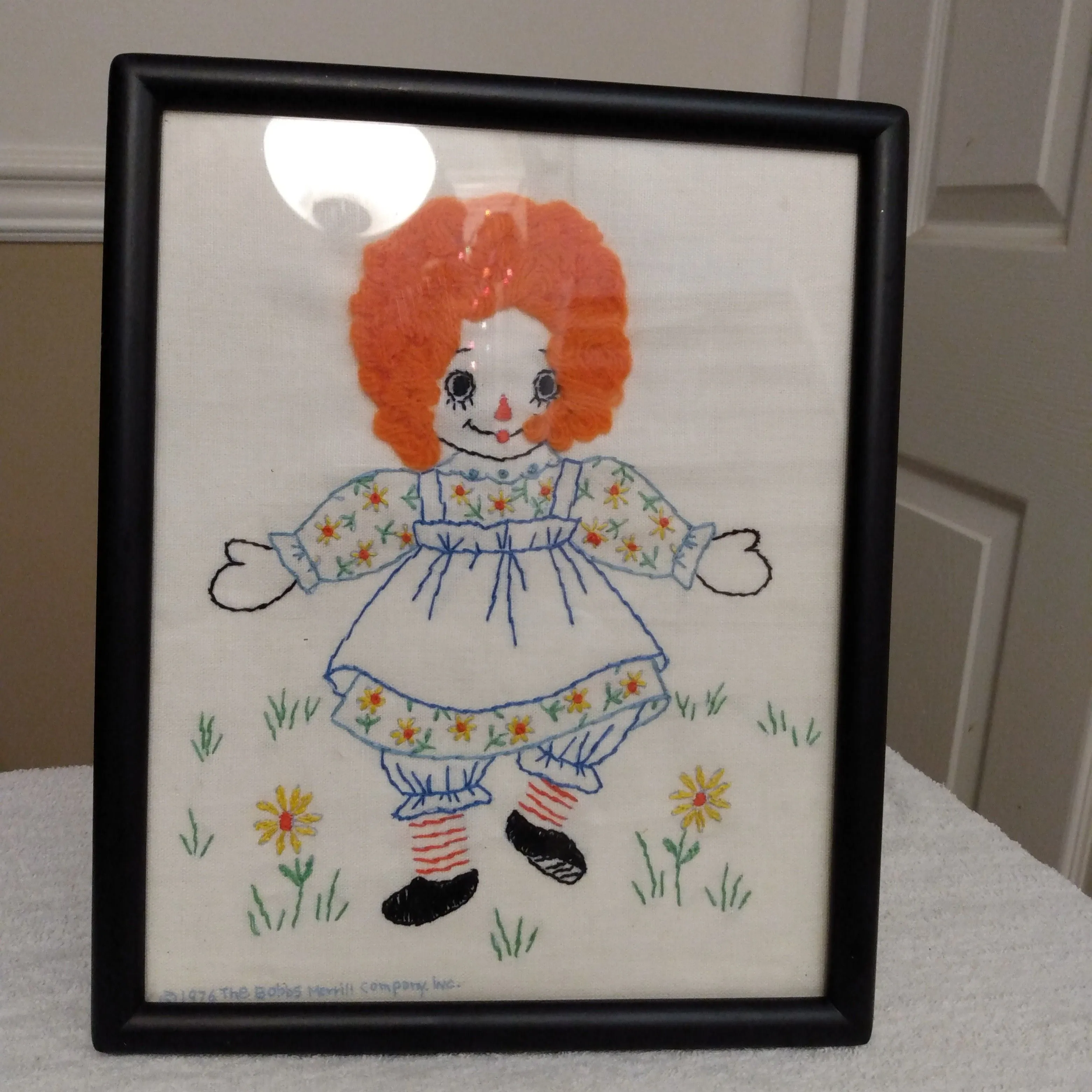 Product image for 1976 The Bob's Merrill Company Raggedy and Andy  needlepoint in frame inc.