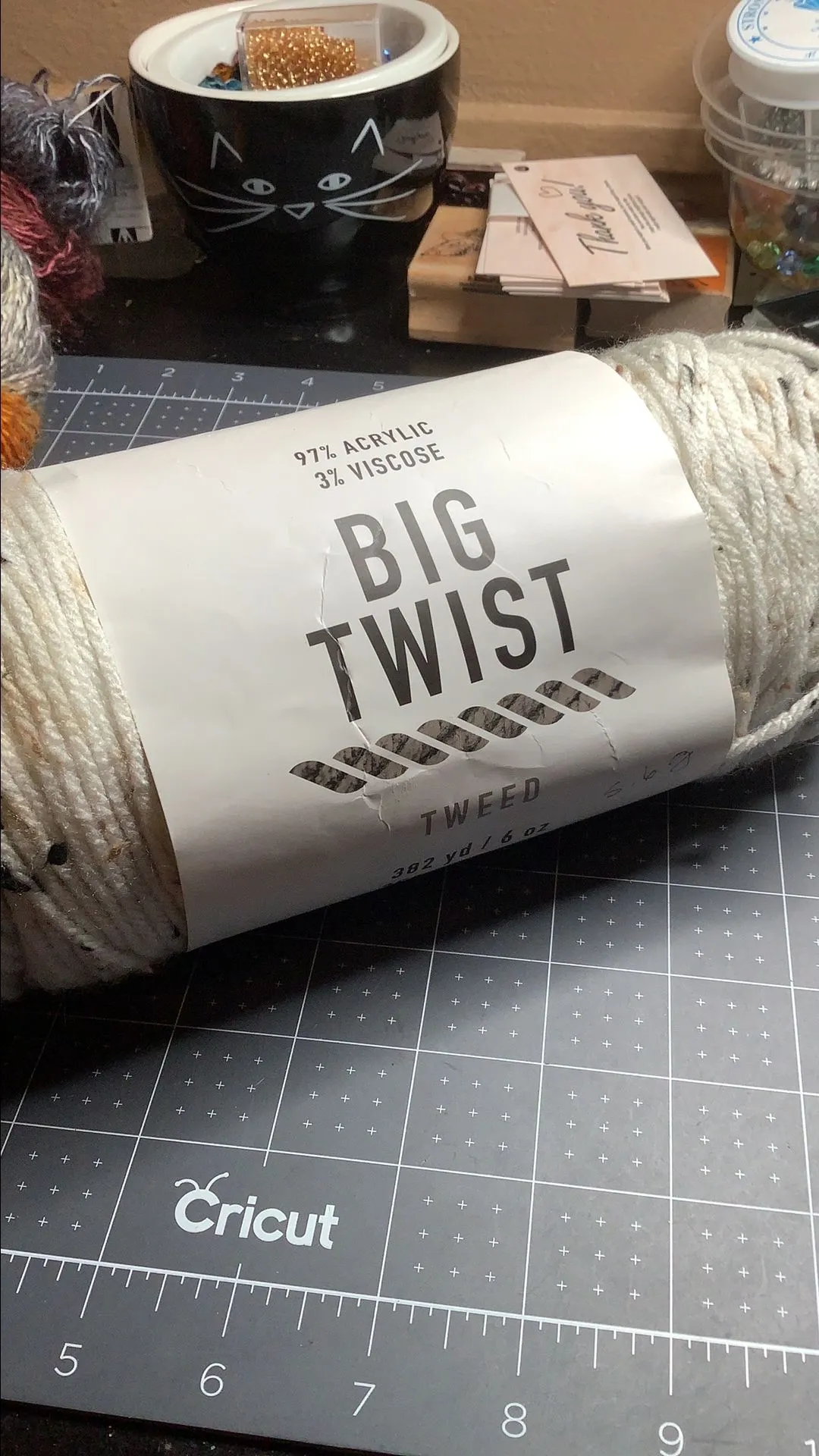 Product image for 010 Big Twist Tweed