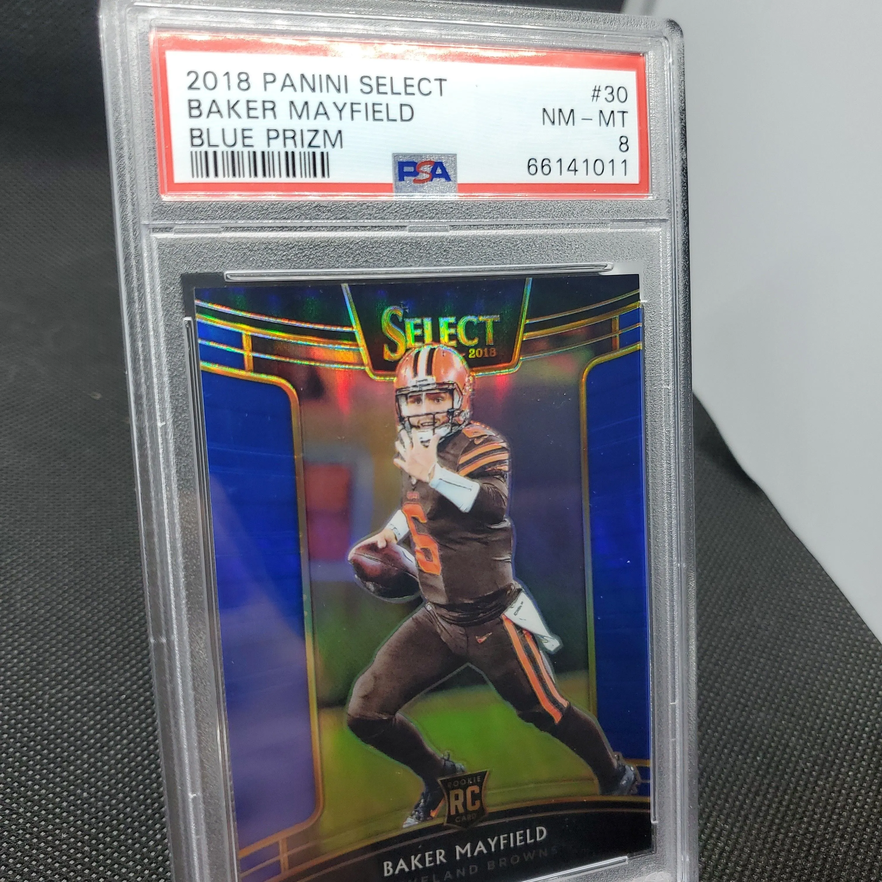 Product image for 2018 Panini Select Baker Mayfield 30 Blue Prizm PSA NM-MT 8 rookie /175 browns