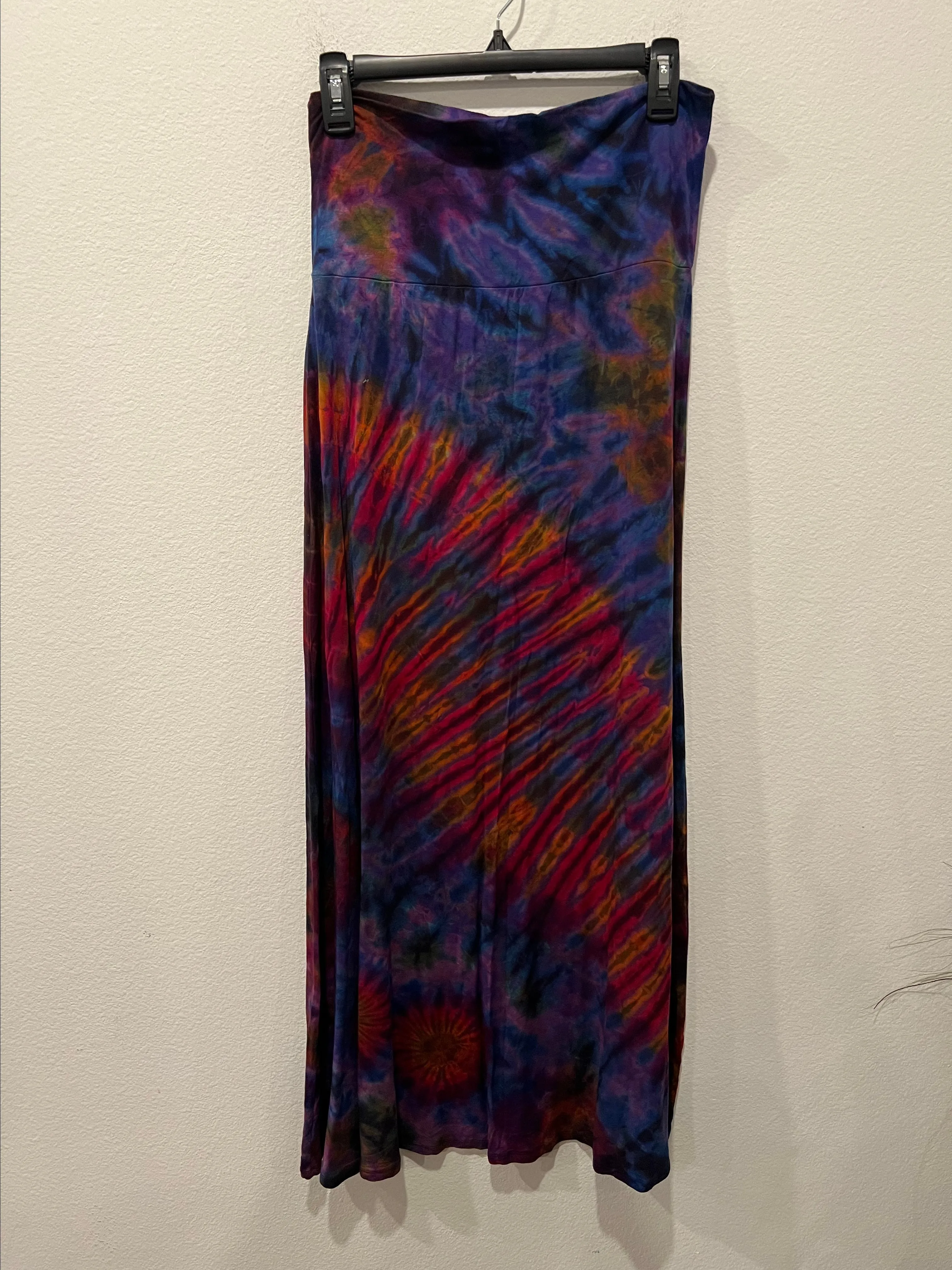 Product image for Colorful Tie-Dye Maxi Skirt by Kathmandu One Size Fits S-XL