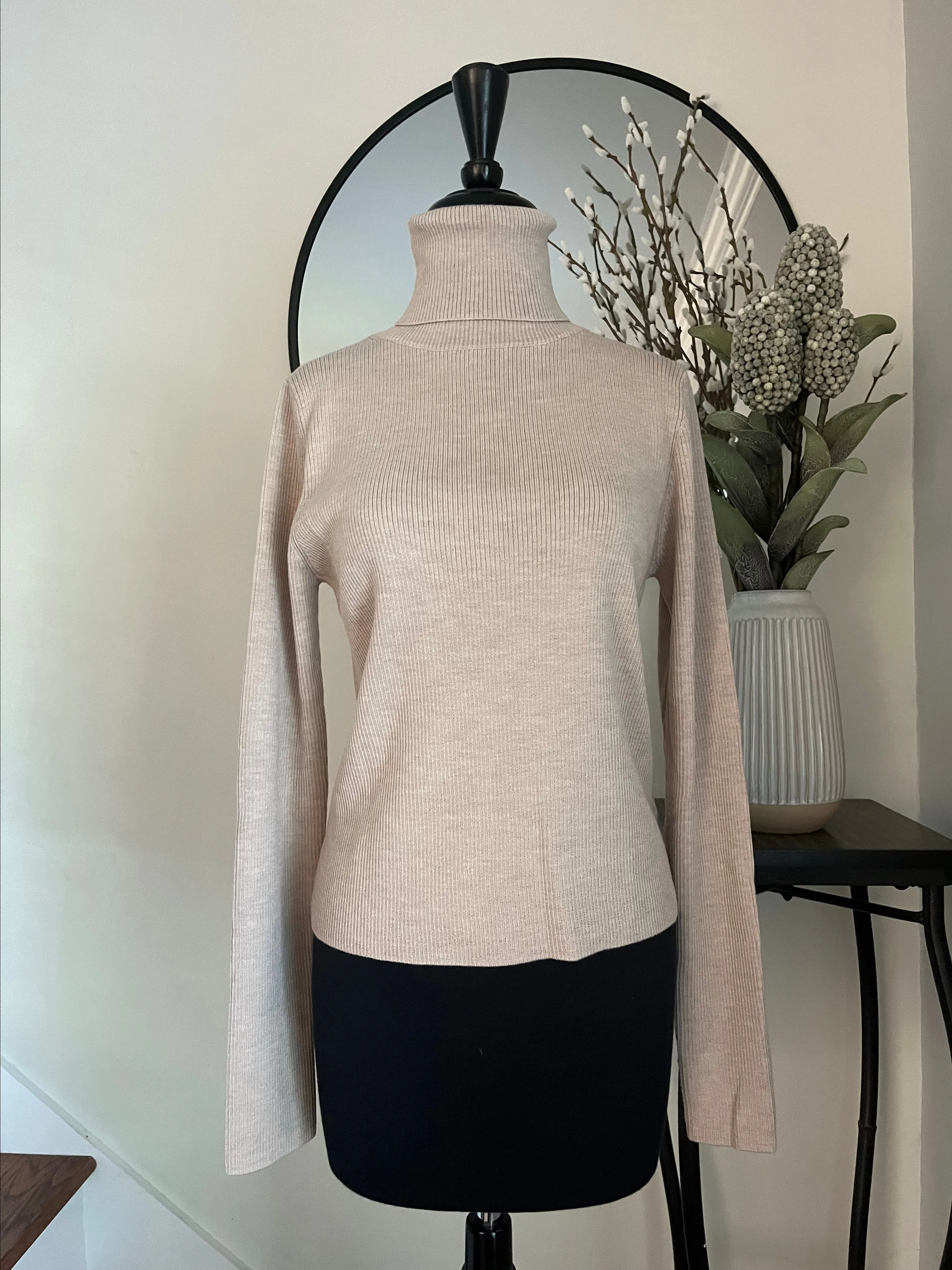 Product image for 100% Merino Wool Turtleneck Sweater Size Medium New with Tags