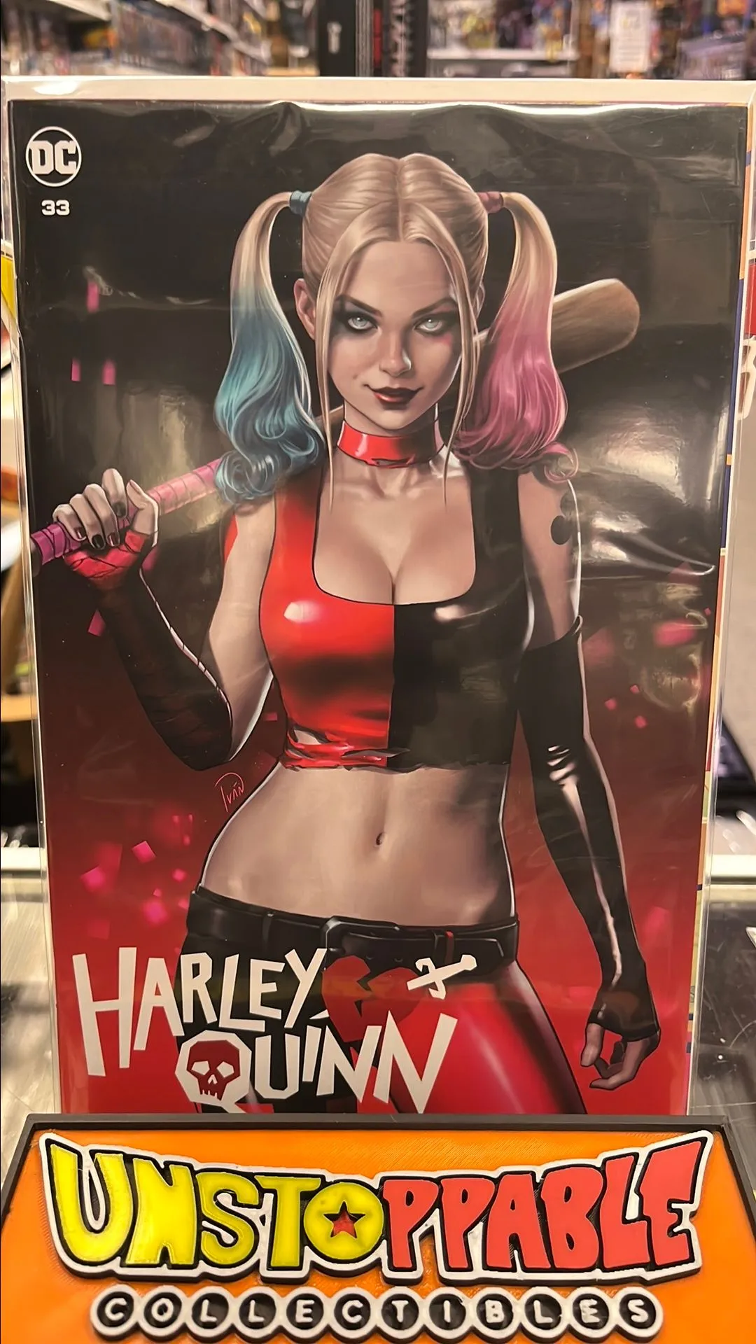 Product image for Harley Quinn #33 Ivan Talavera Exclusive Trade Variant