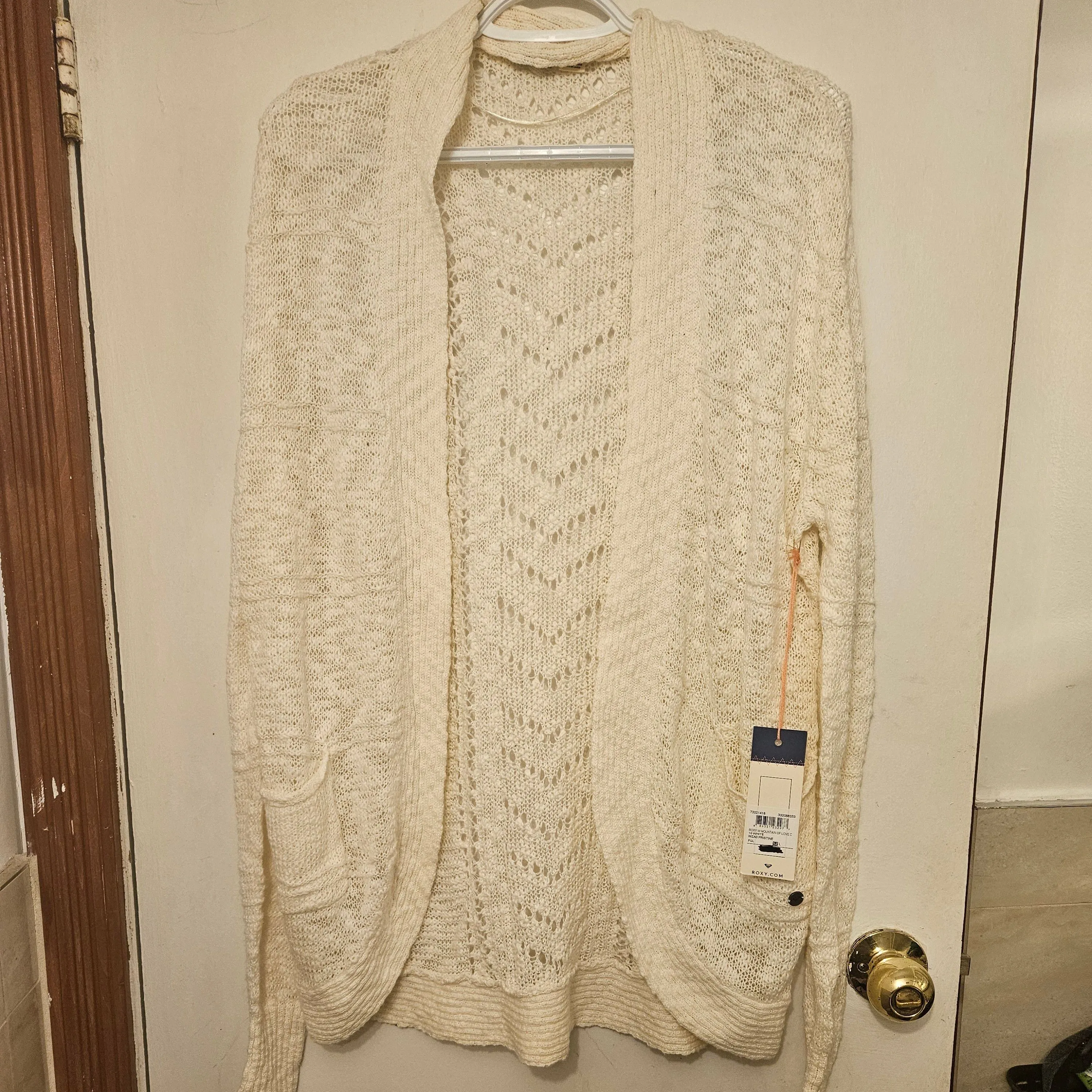 Product image for LG- Roxy Cardigan NWT