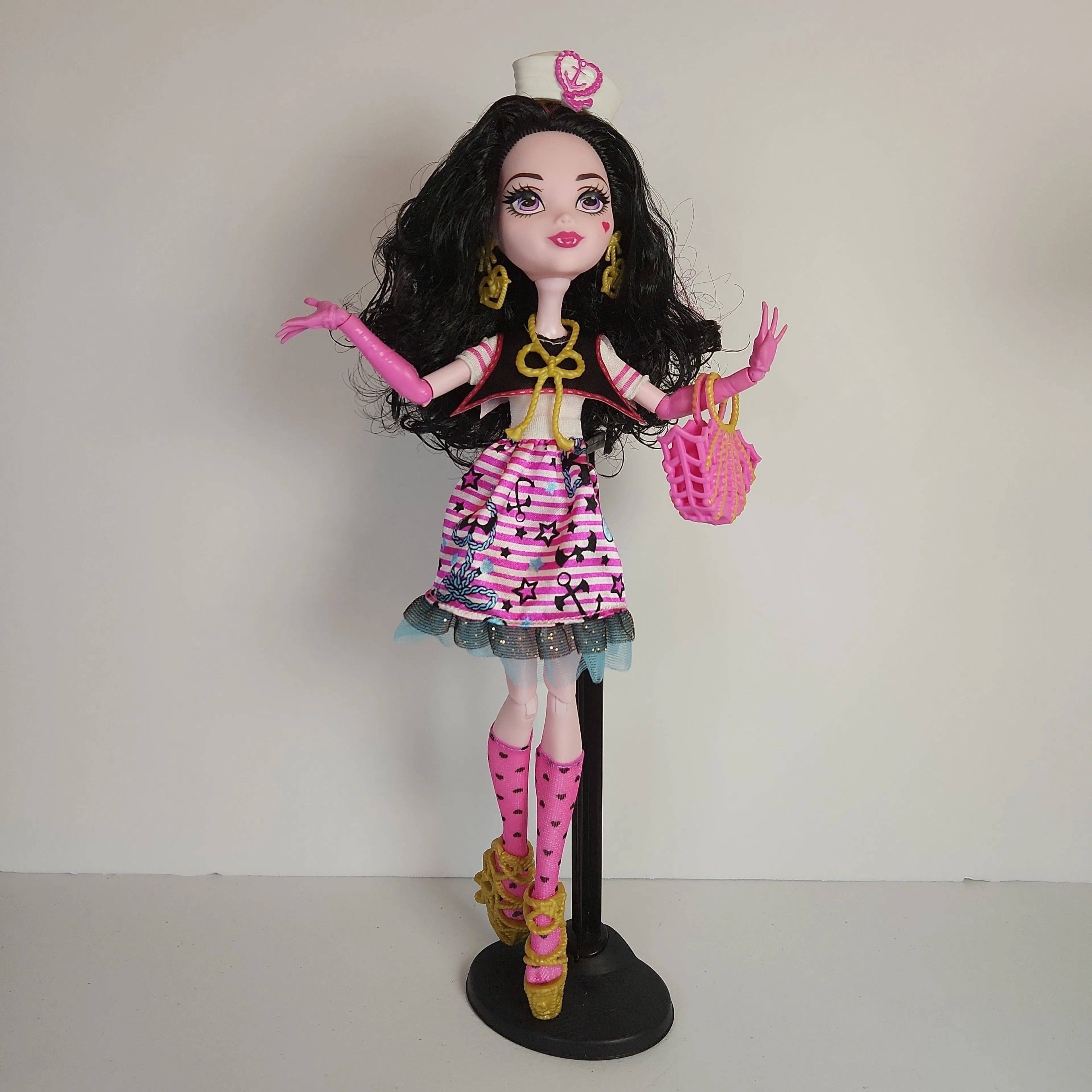 Doll Draculaura Shriekwrecked Monster High Nautical Ghouls Shipwrecked ·  Whatnot: Buy, Sell & Go Live