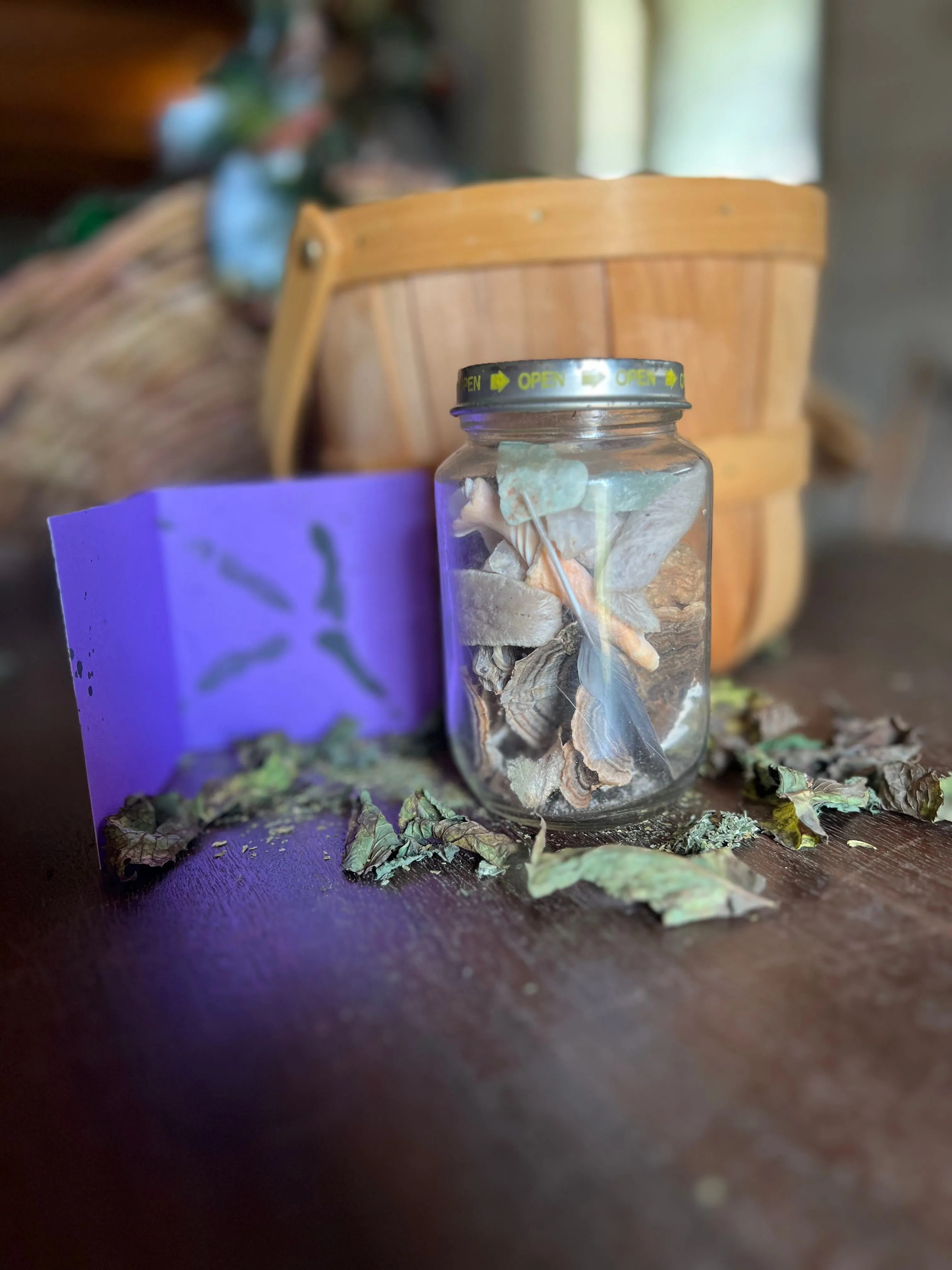 Product image for Crow Jar (Medium)