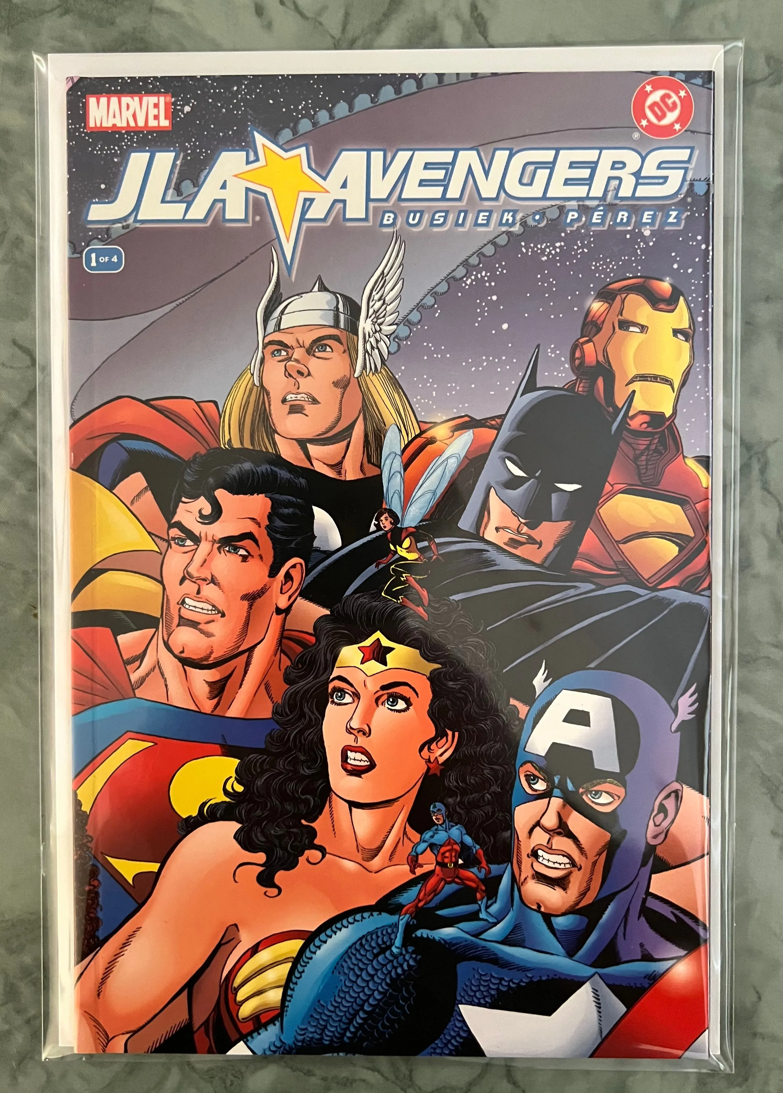 Product image for JLA AVENGERS 1 PEREZ BUSIEK 2003