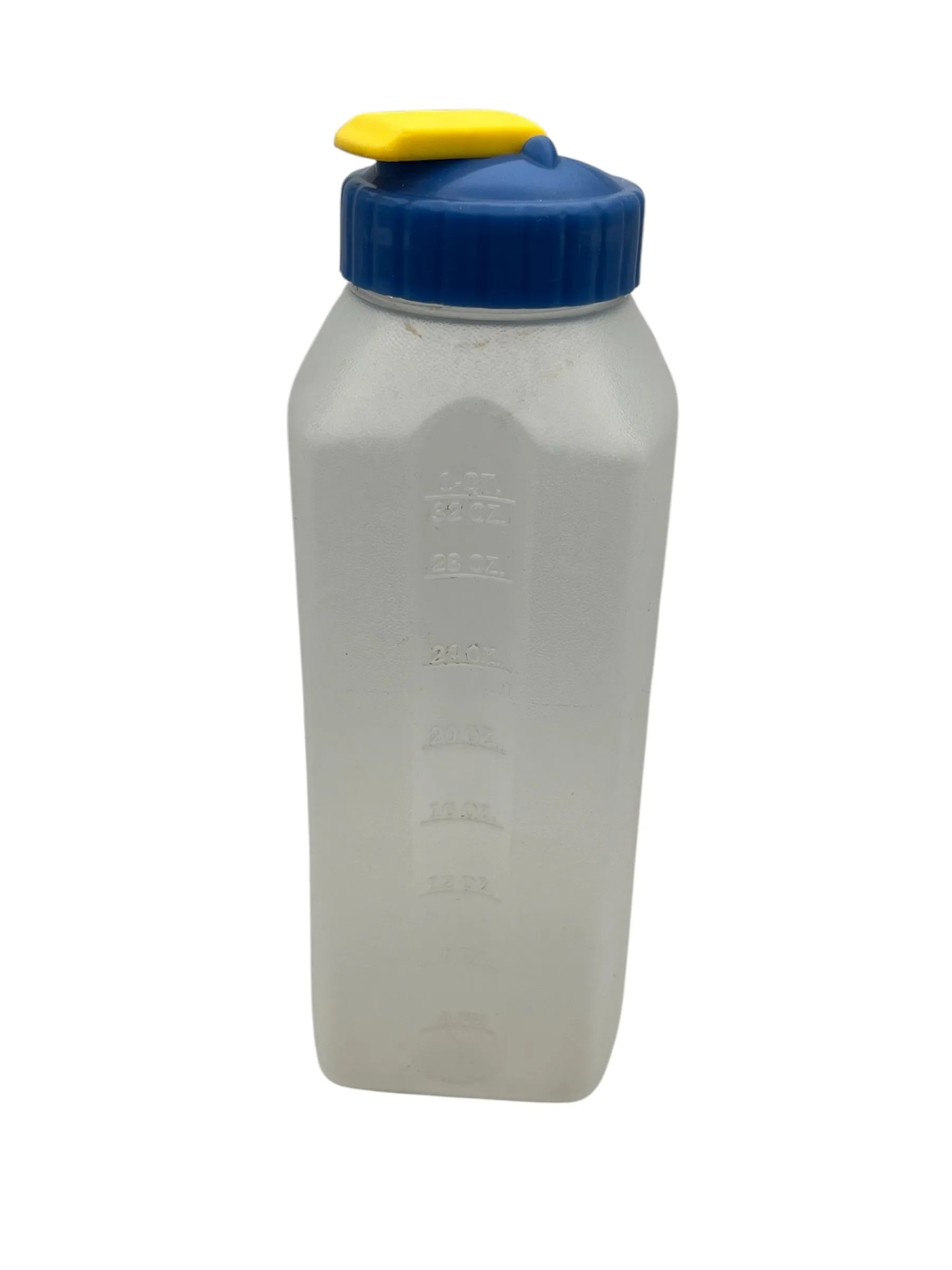 Product image for Vintage Rubbermaid 1 Qt Water Drink Container Bottle Blue Yellow Flip Top Lid