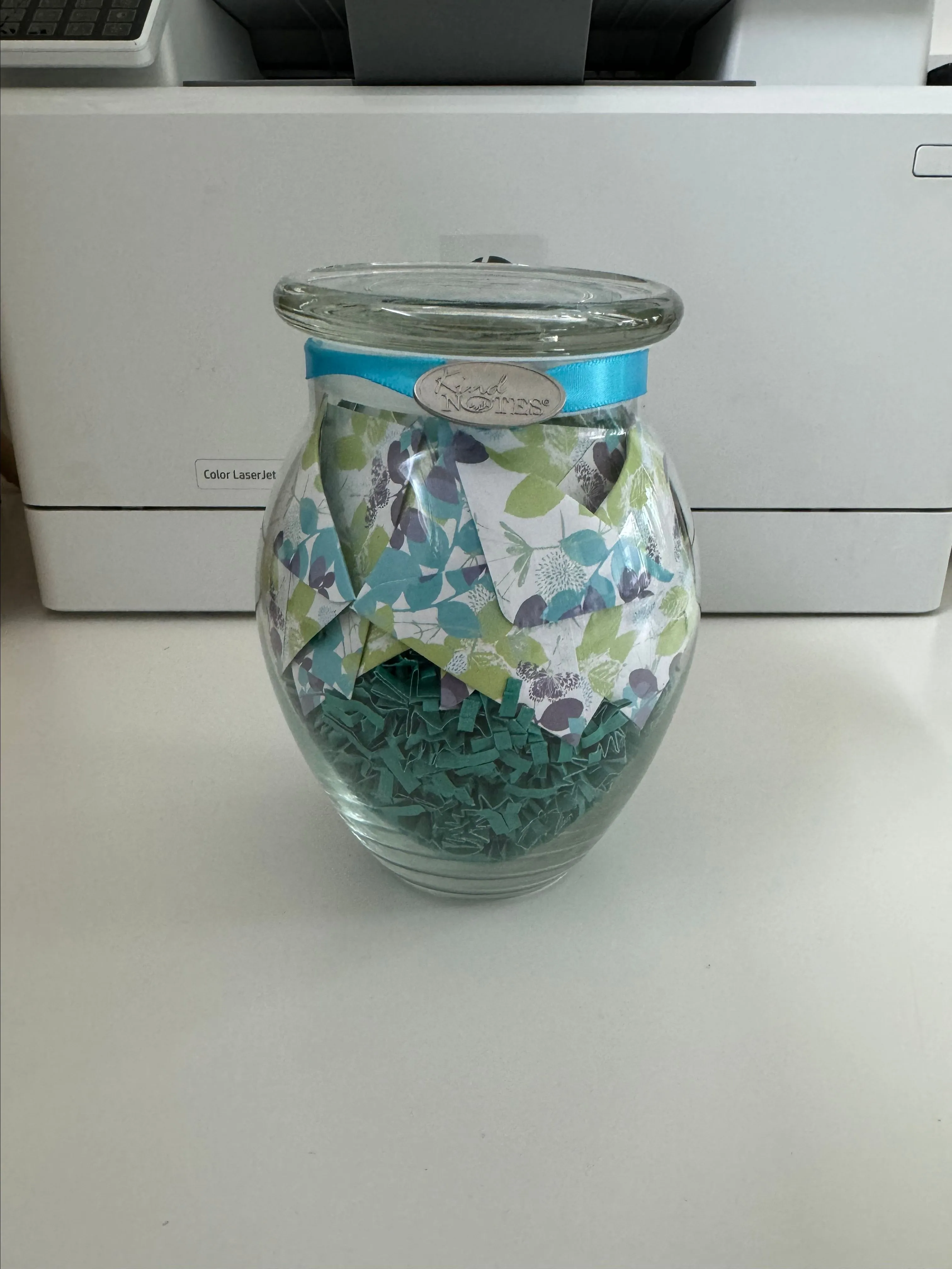 Product image for Refundable vase