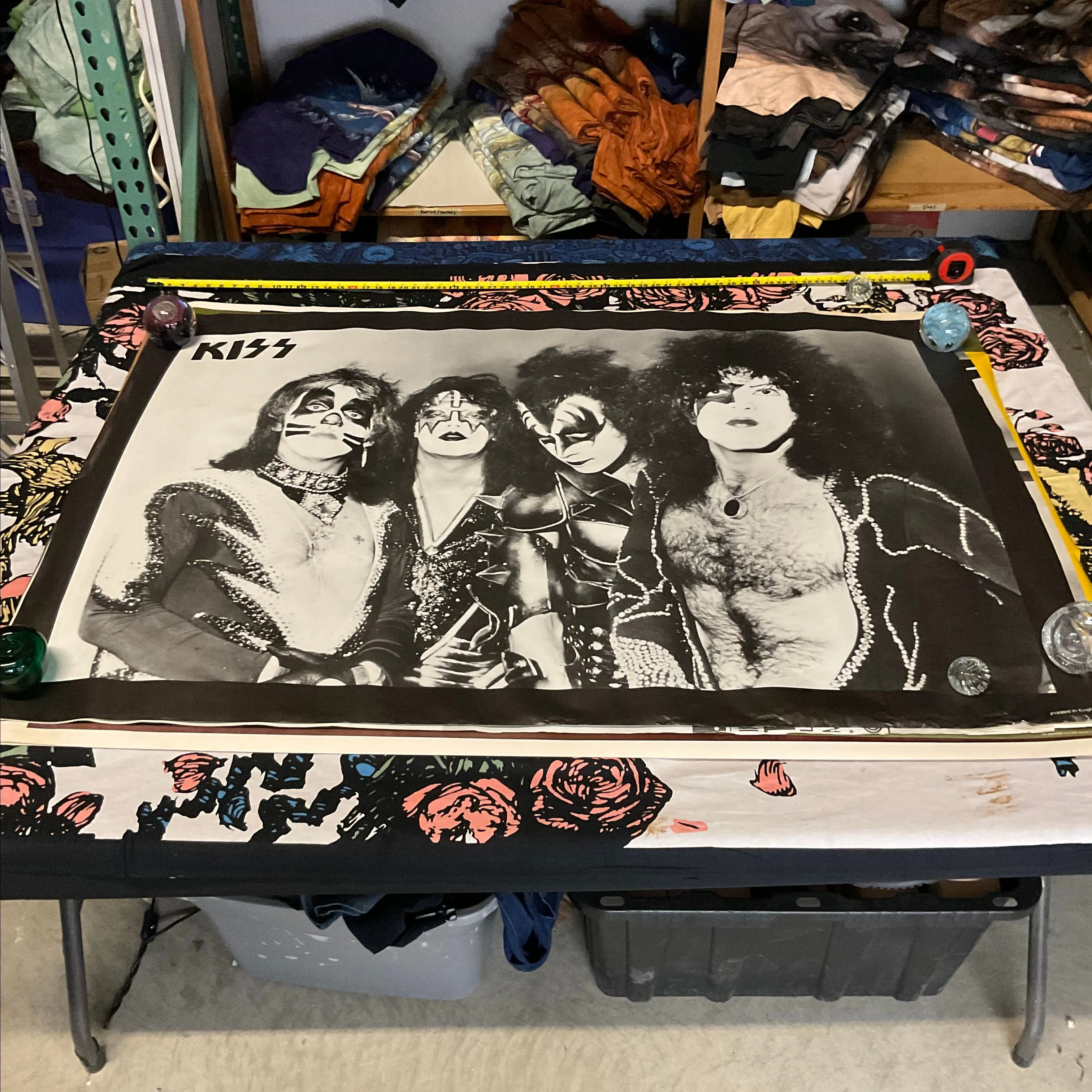 Product image for Vintage Kiss Subway Poster
