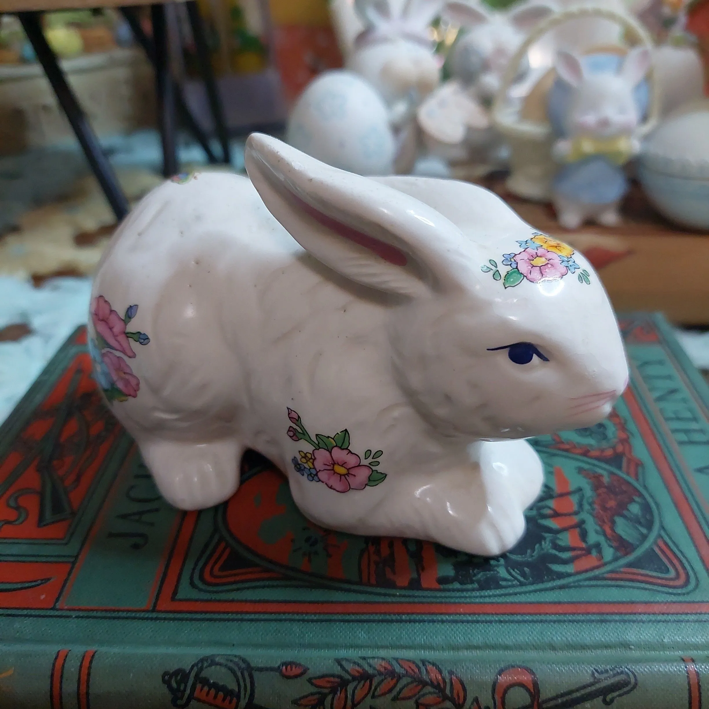 Product image for 1011 Ceramic Floral Bunny Cottonball Dispenser