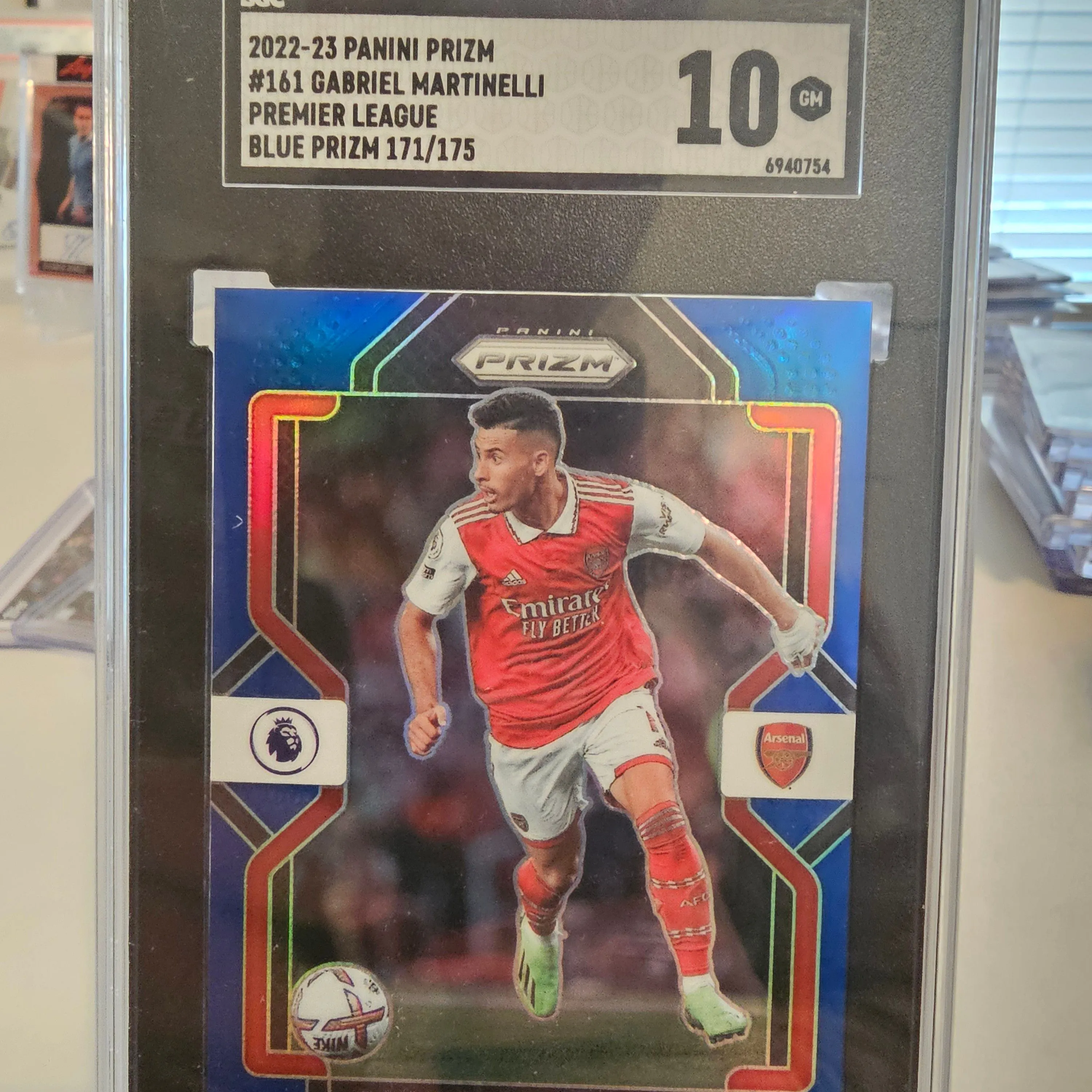 Product image for 2022-23 Panini Prizm Gabriel Martinelli /175 SGC 10
