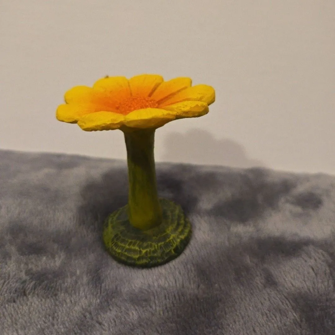 Product image for Minature flower stool