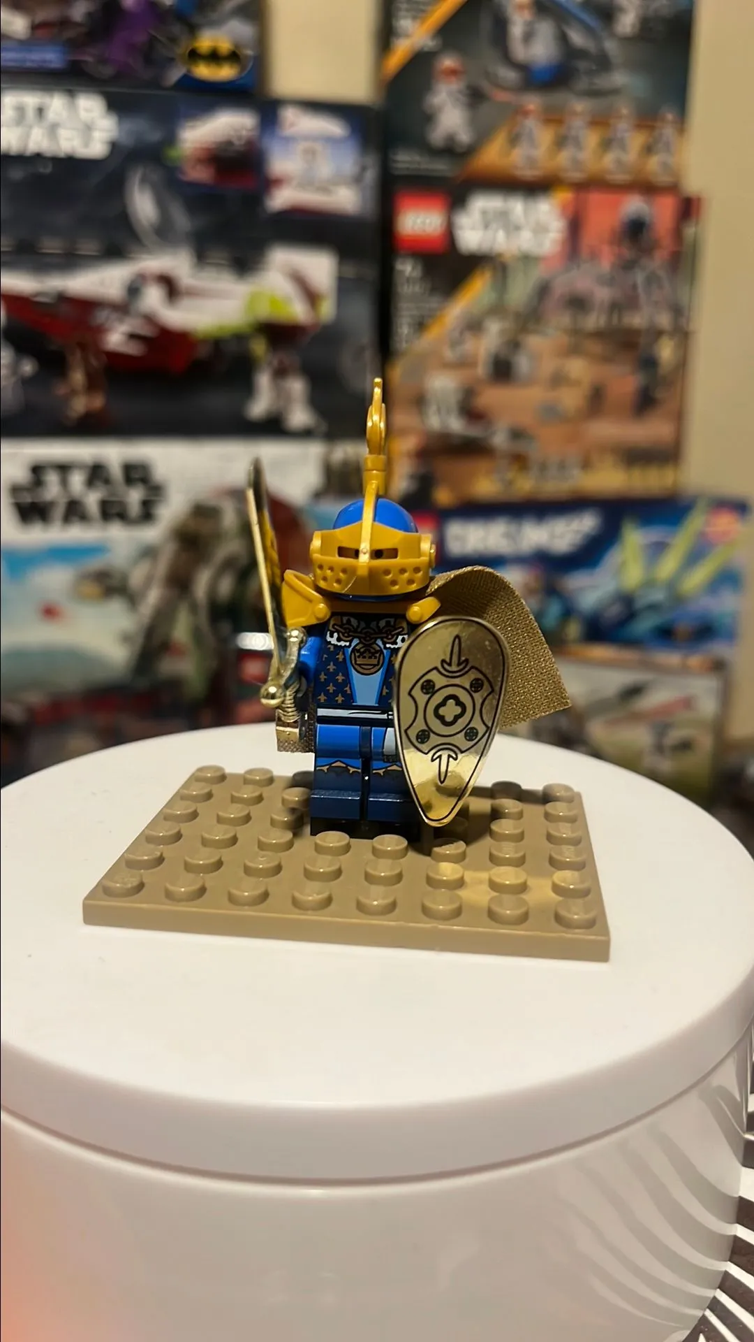 Product image for Crown Knight Gold