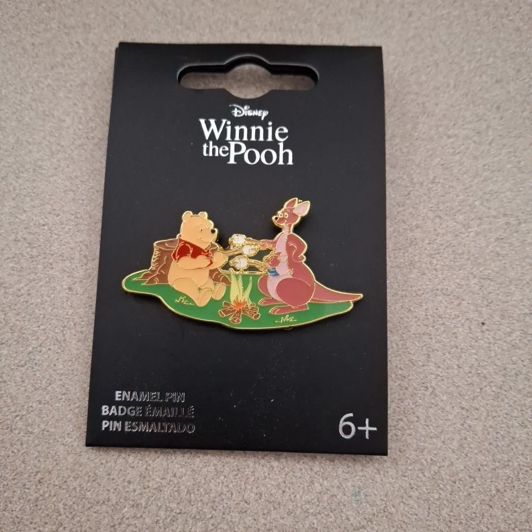Product image for Loungefly Pooh and Kanga Smores Pin new on card