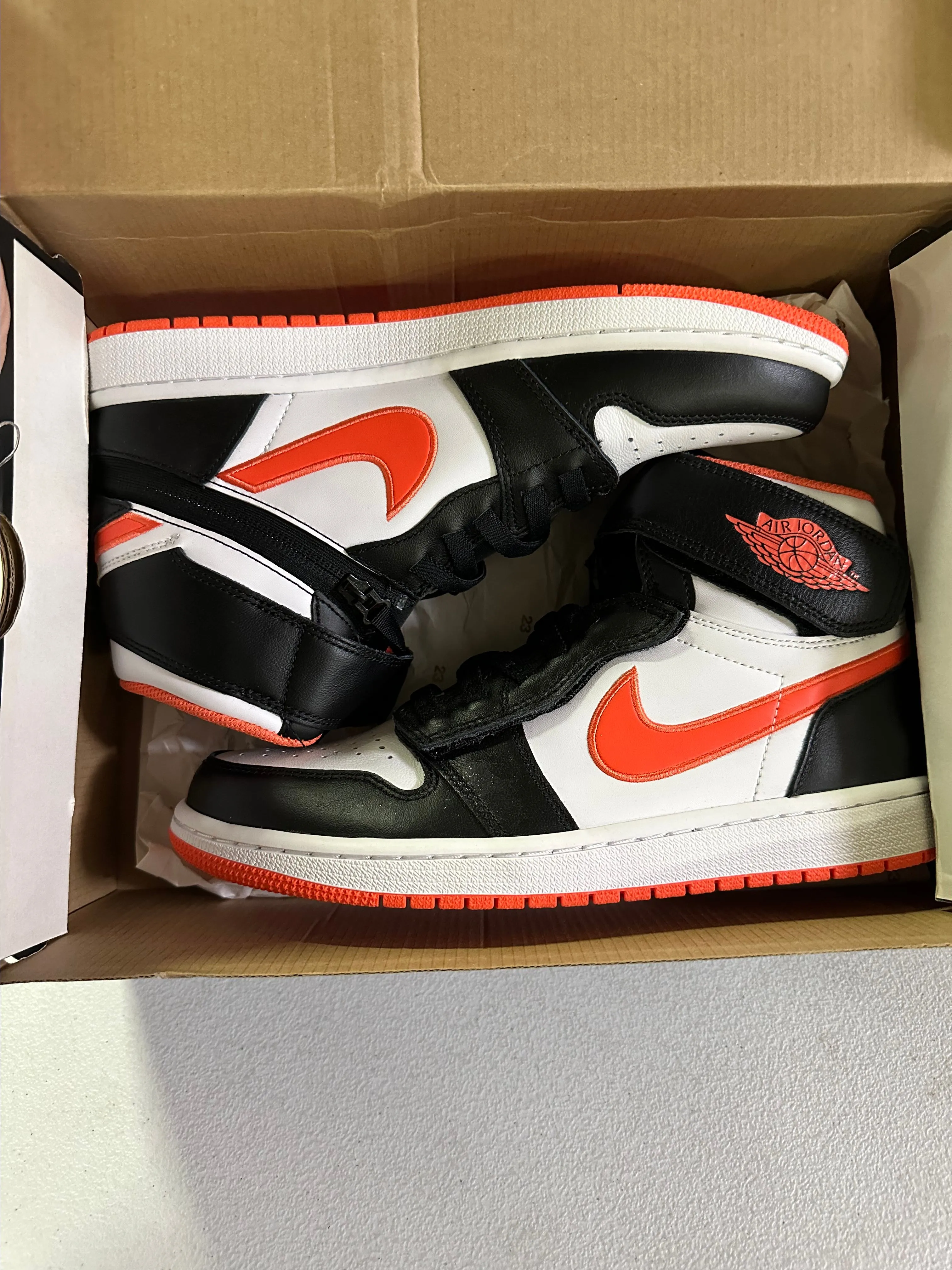 Product image for (3) Air Jordan 1 Hi FlyEase Turf Orange damaged box Size 9