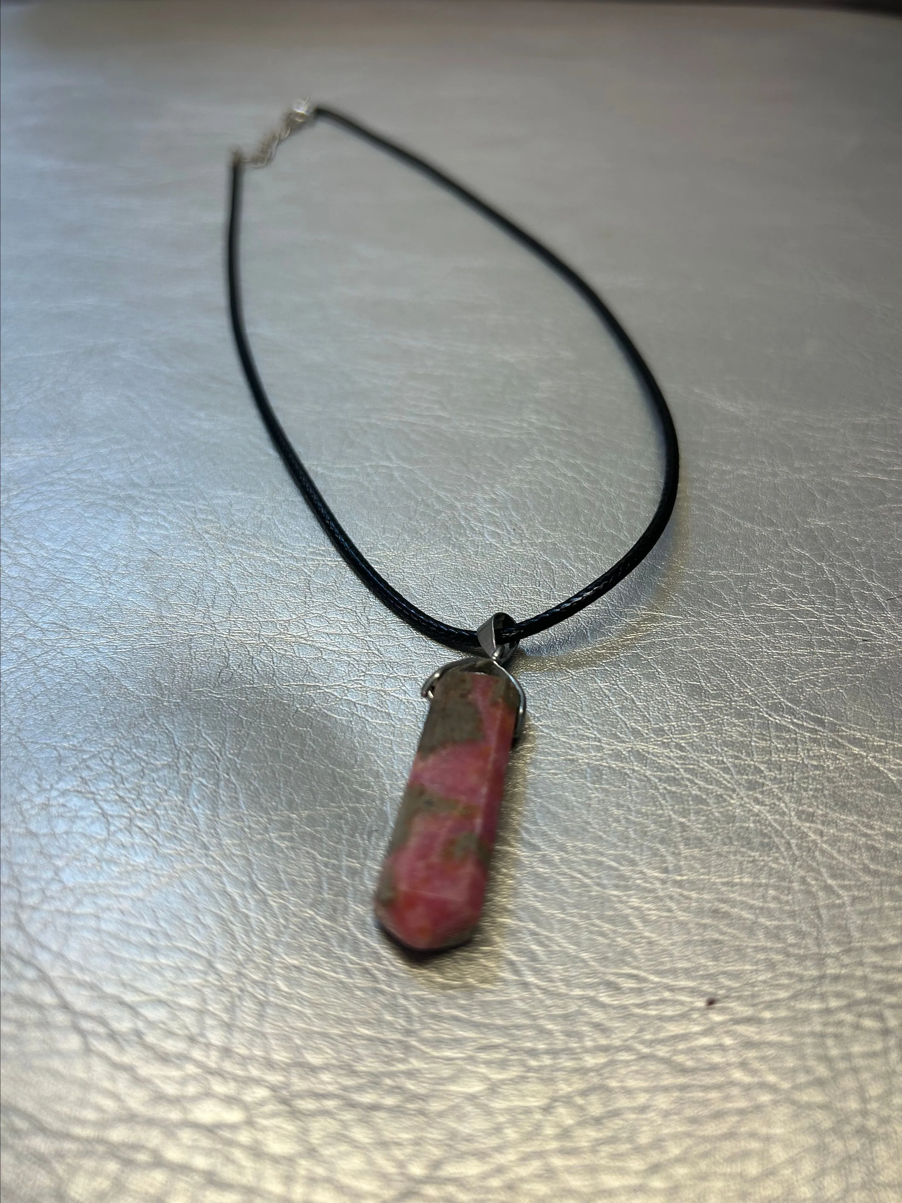 Product image for Crystal pendant necklace with leather/metal chain