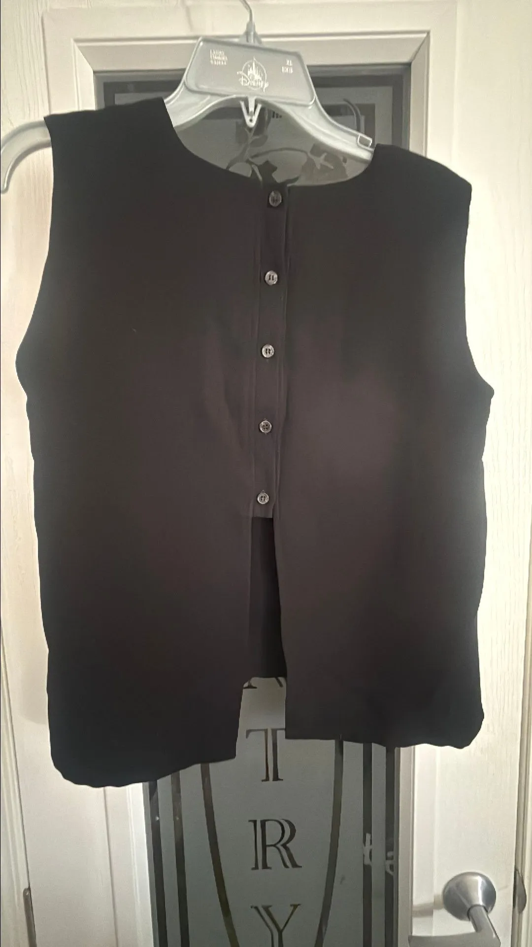 Listing Image Blurred Background