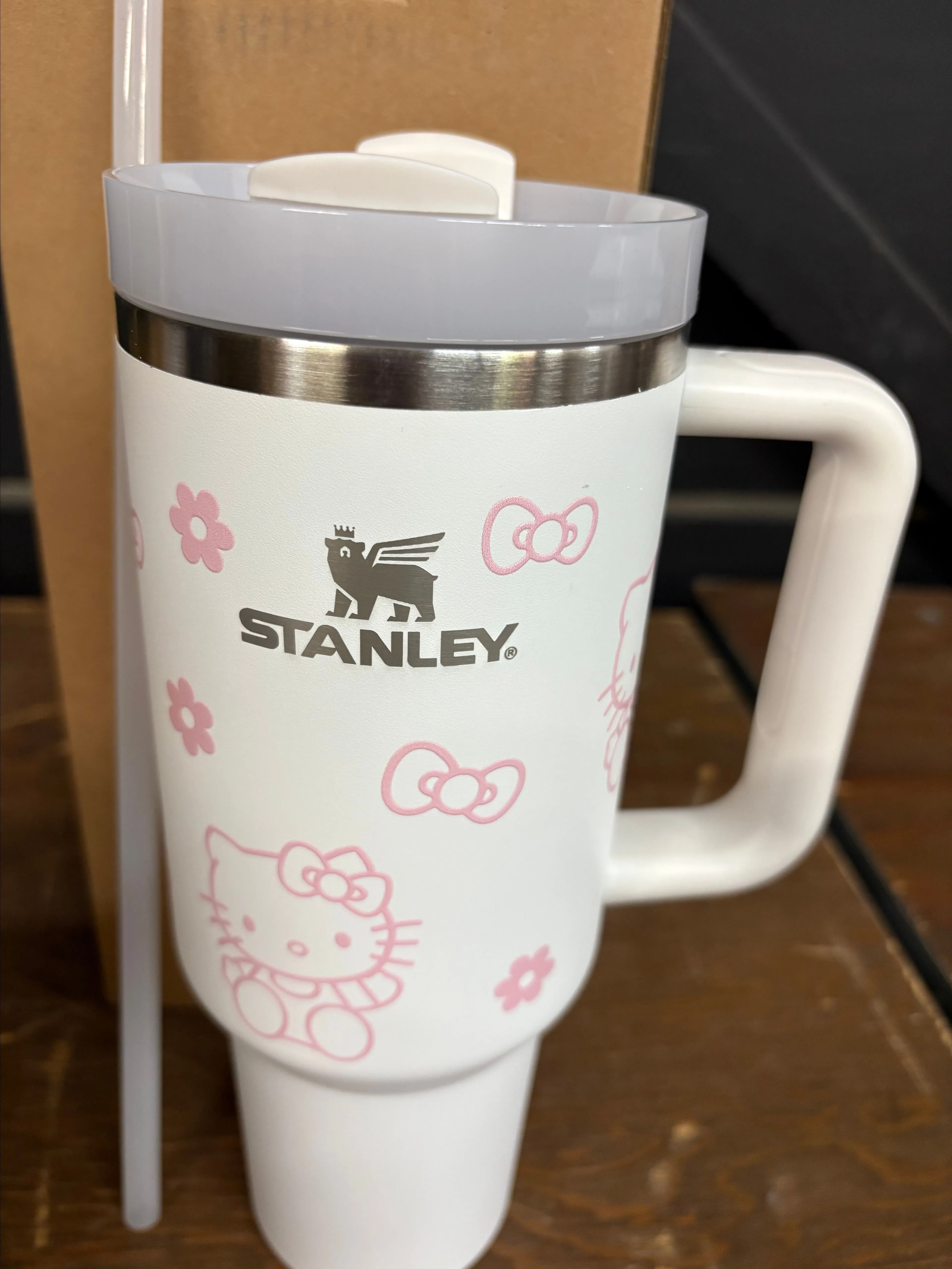 Product image for 40oz Stanley- Hello Kitty White