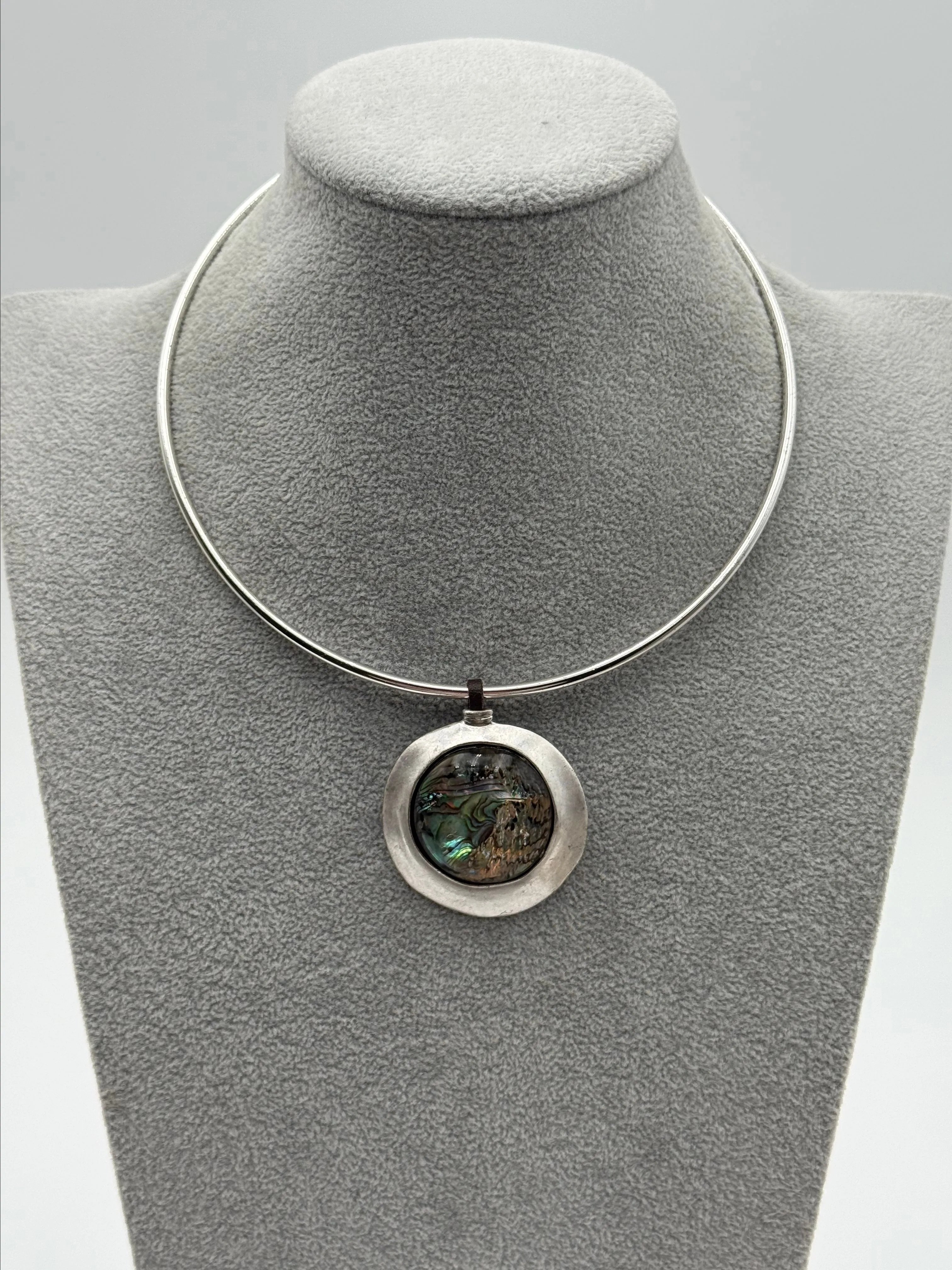 Product image for Torque Necklace w/Abalone Pendant Silver Tone Signed "ALM SoHo"