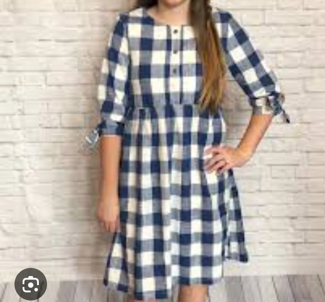 Product image for 25 - Hidden Alley Size Large Dress w