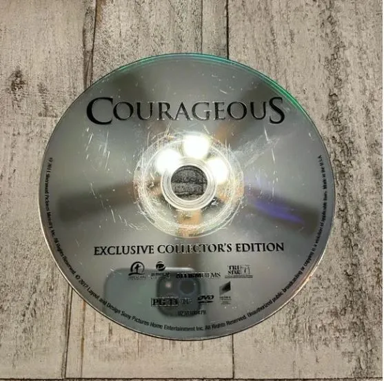 Product image for Courageous DVD Exclusive Collector’s Edition