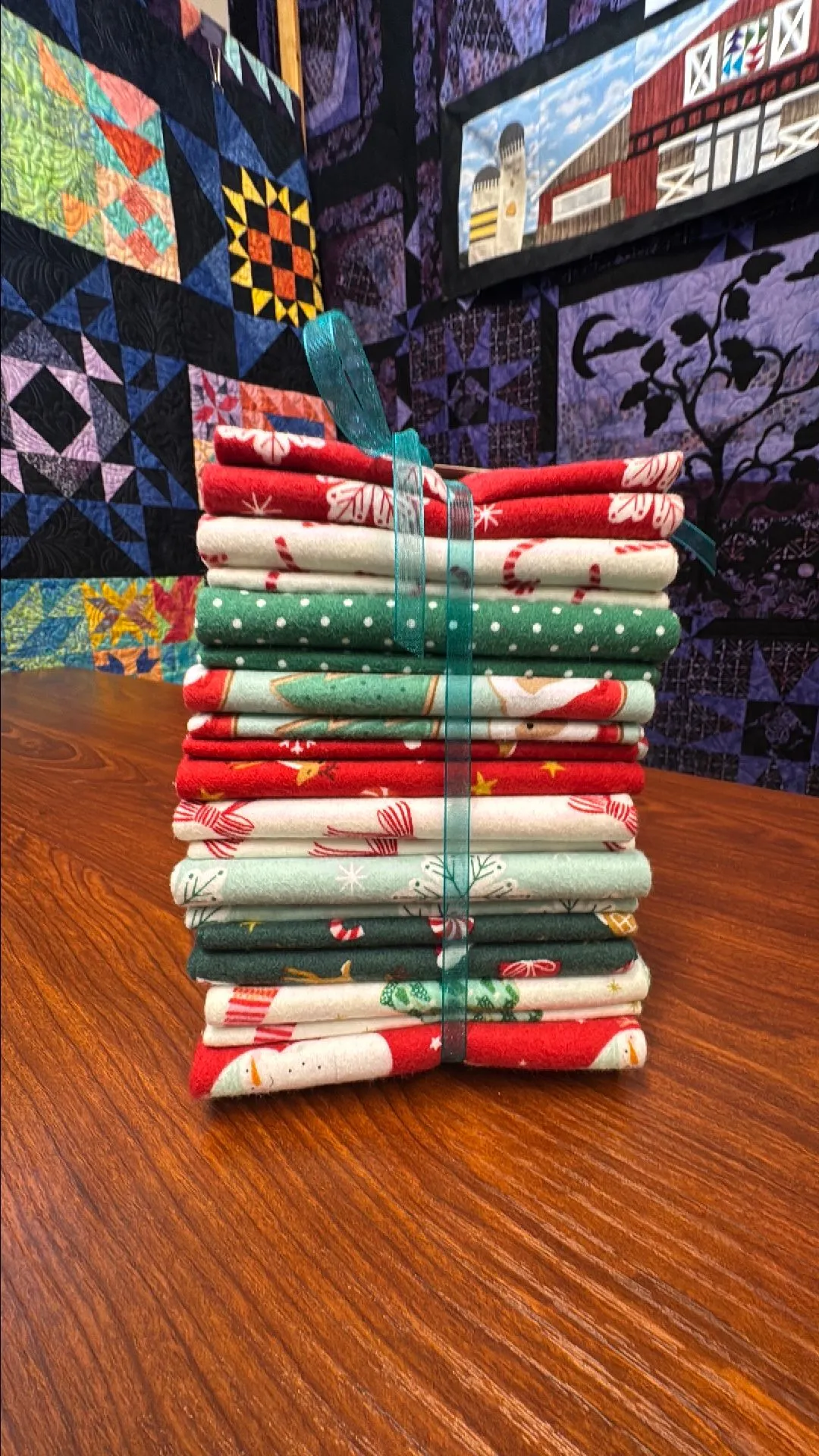 Product image for X-Mas Flannel Fat Quarter Tower