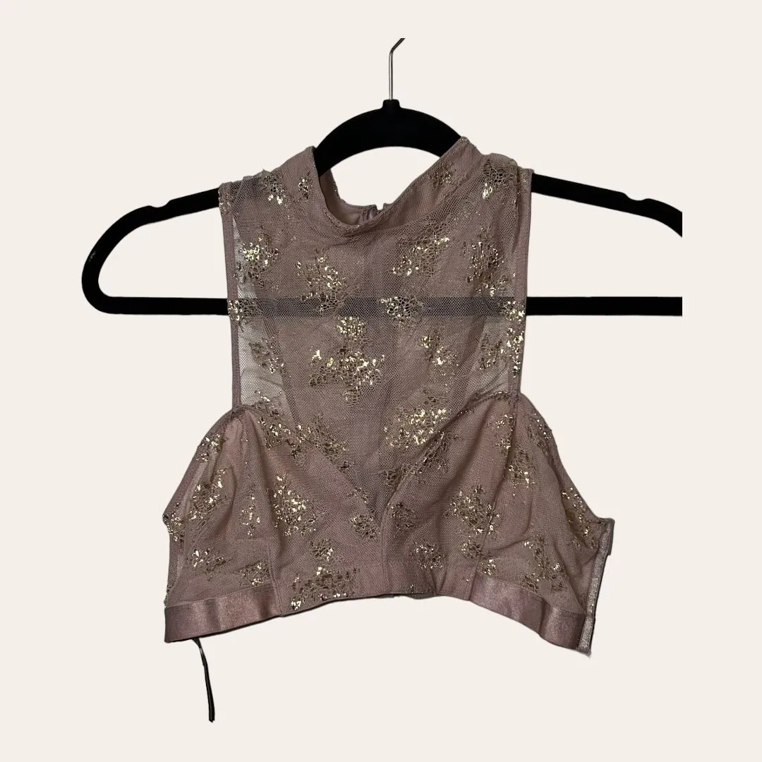 Listing Image Blurred Background